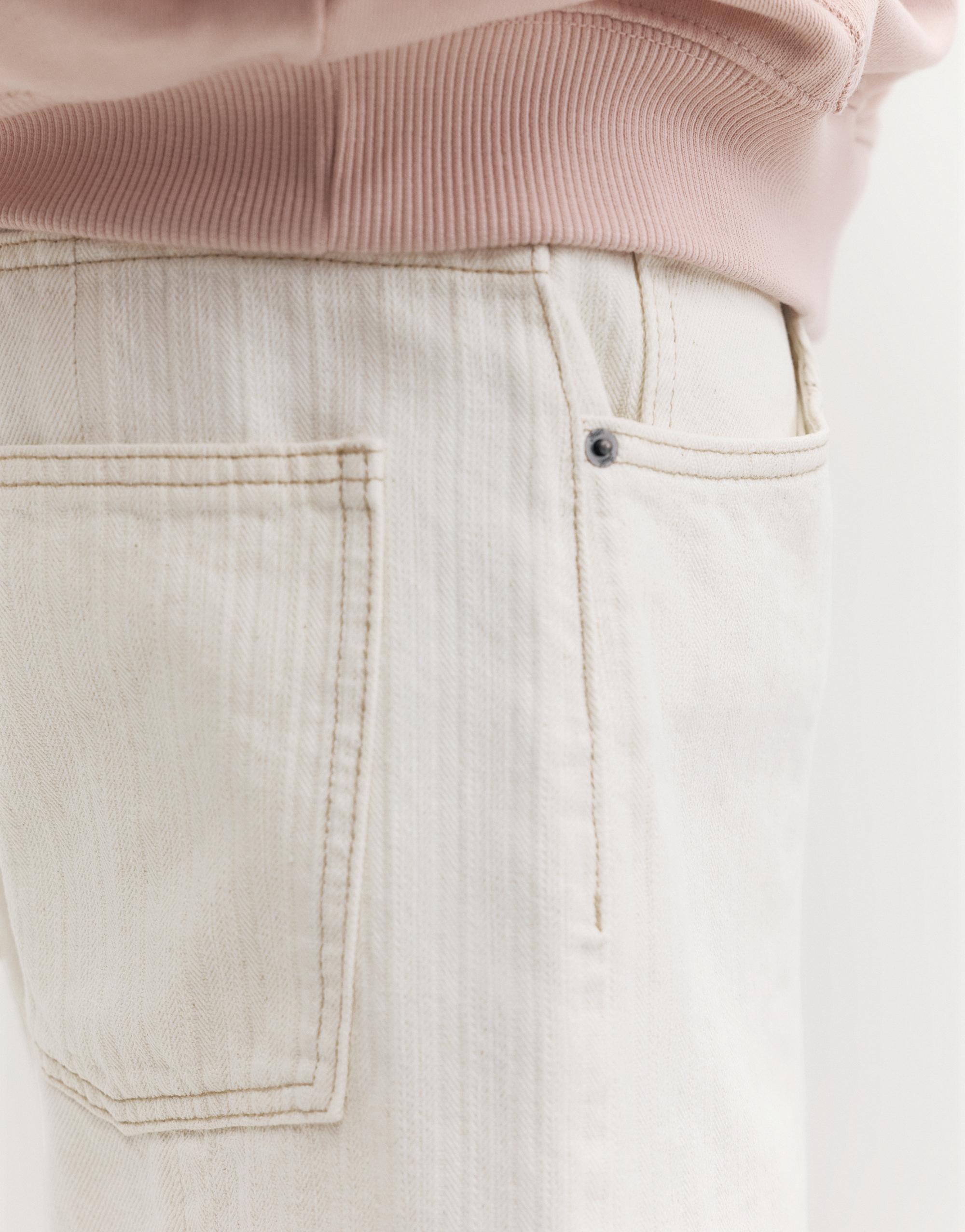 Baggy relaxed denim Bermuda shorts — White