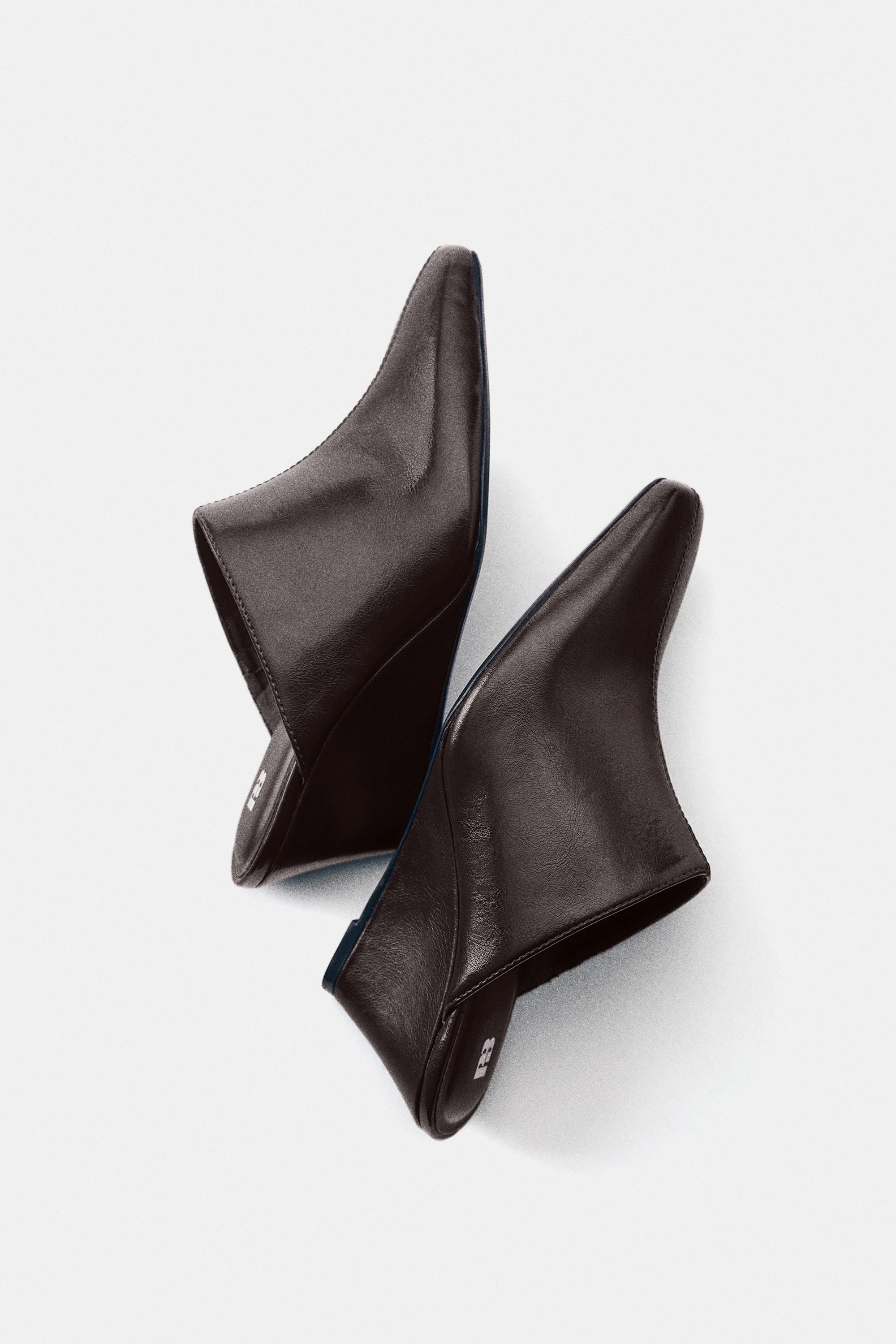 Wedge heel mule shoes — Brown
