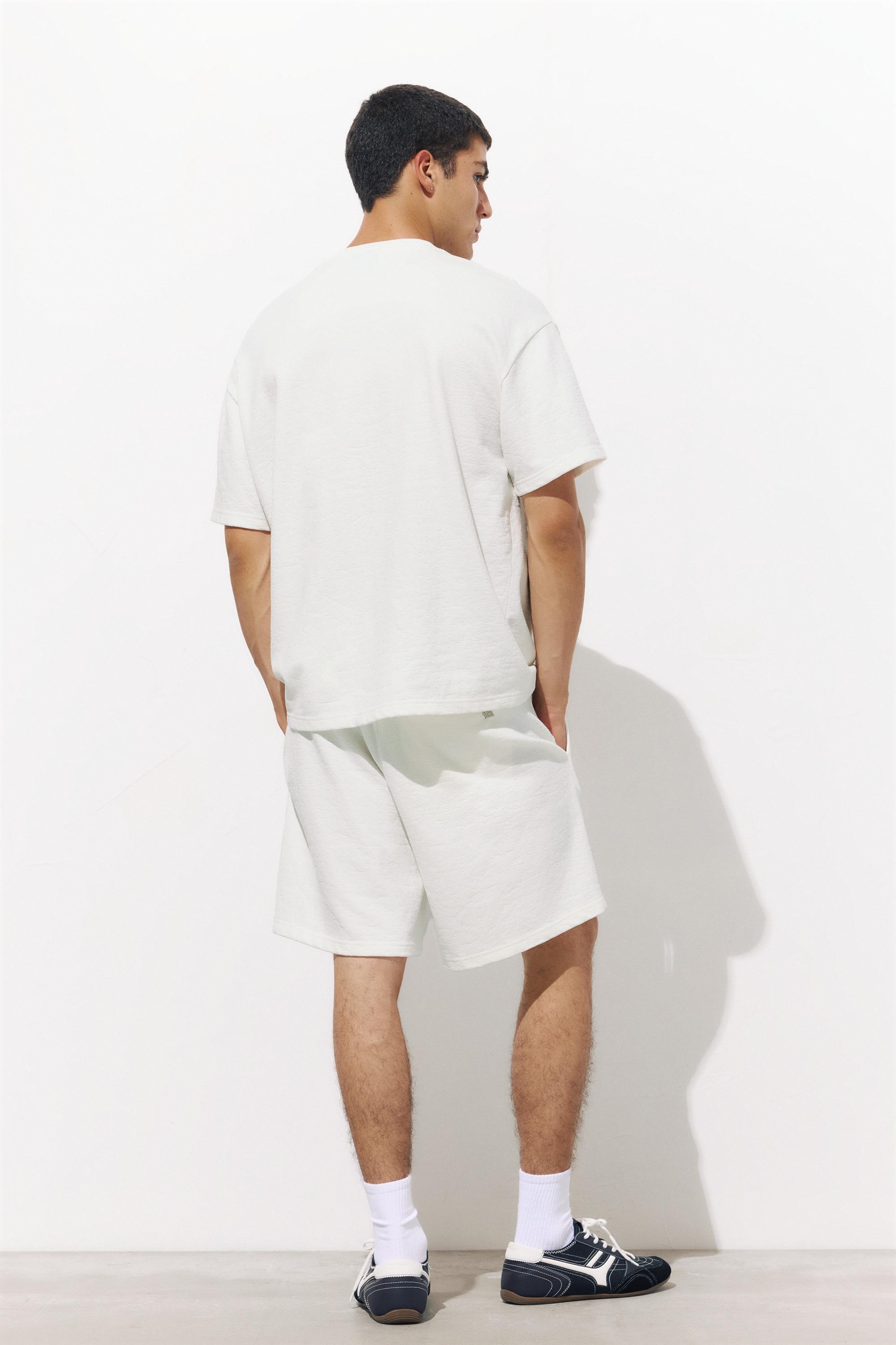 Kumaş dokulu jogger bermuda - Görsel 7
