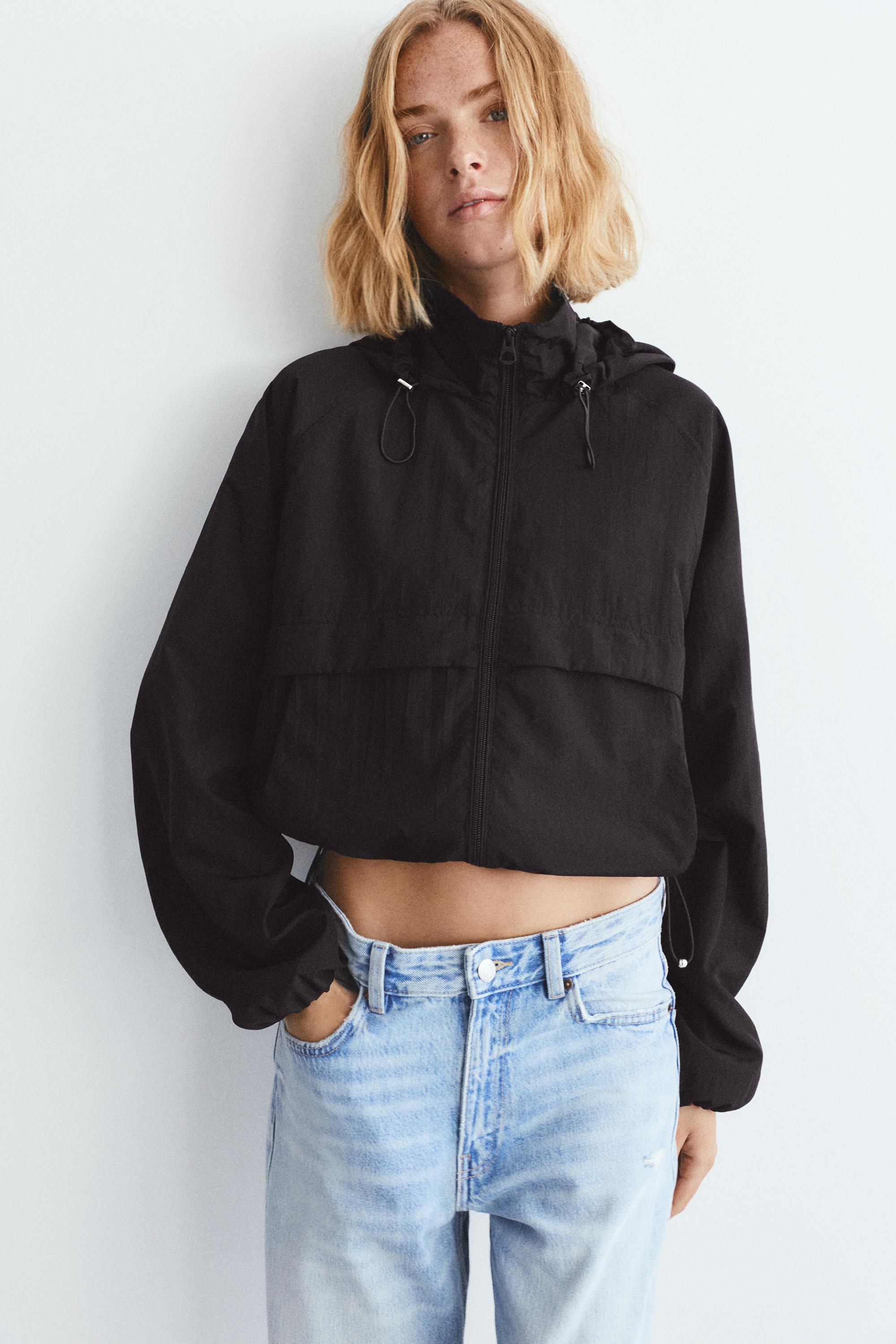 Lightweight hooded jacket | Pull&Bear United States