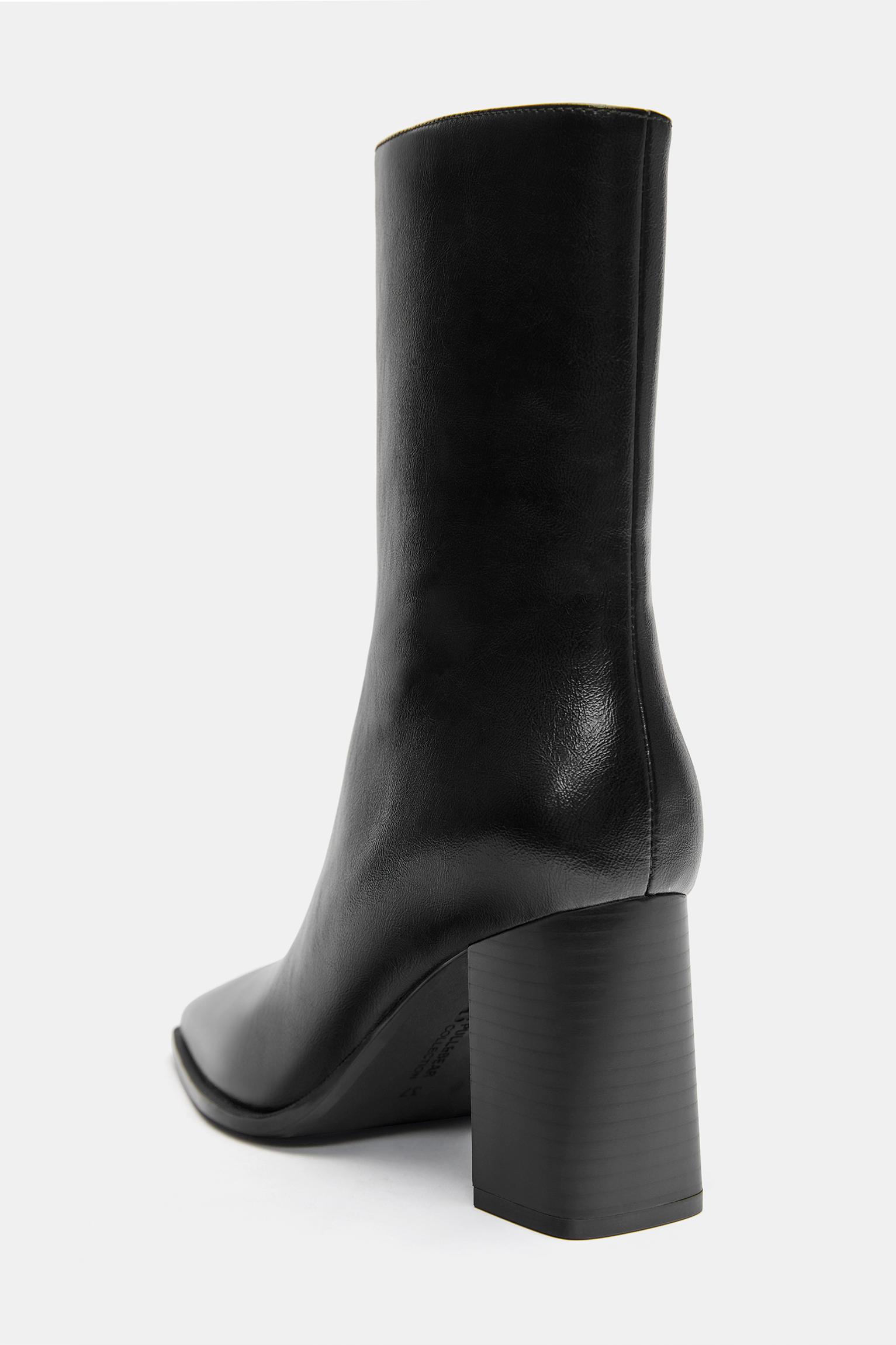 High-heel ankle boots — Black