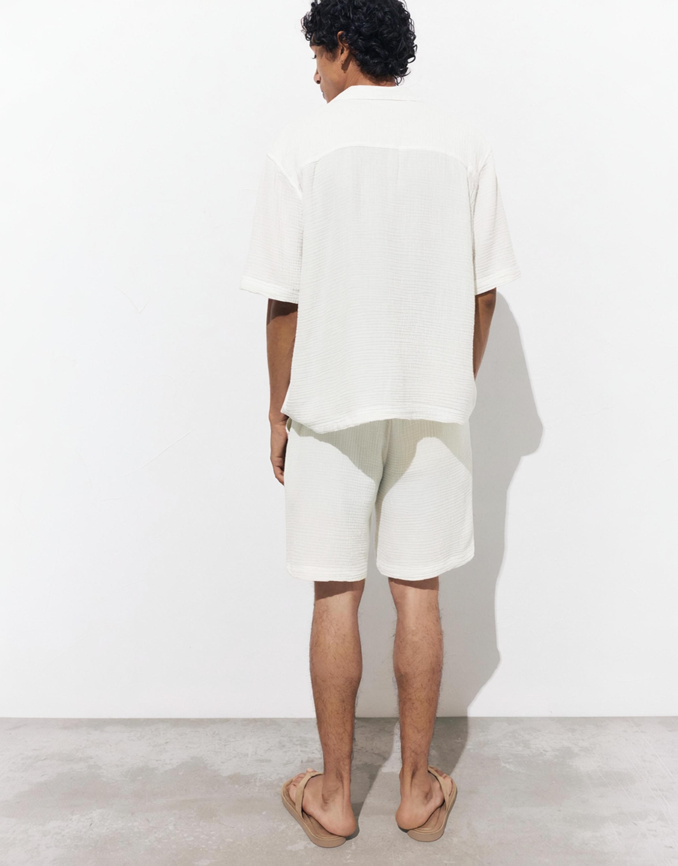 Short sleeve crepe shirt — White