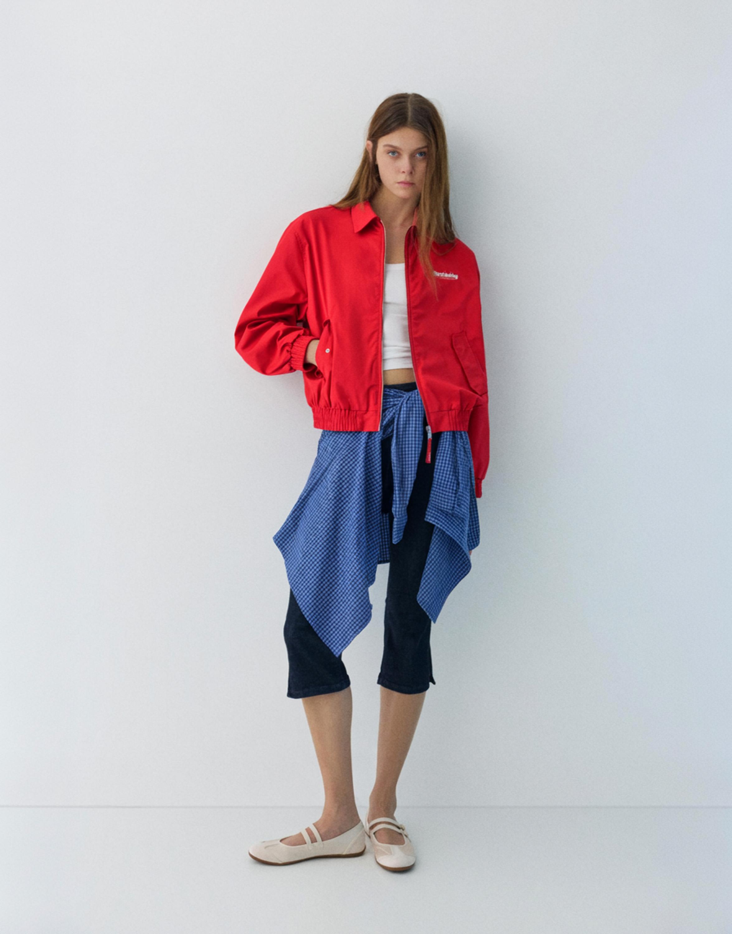 Nakışlı kırmızı ceket - Görsel 9