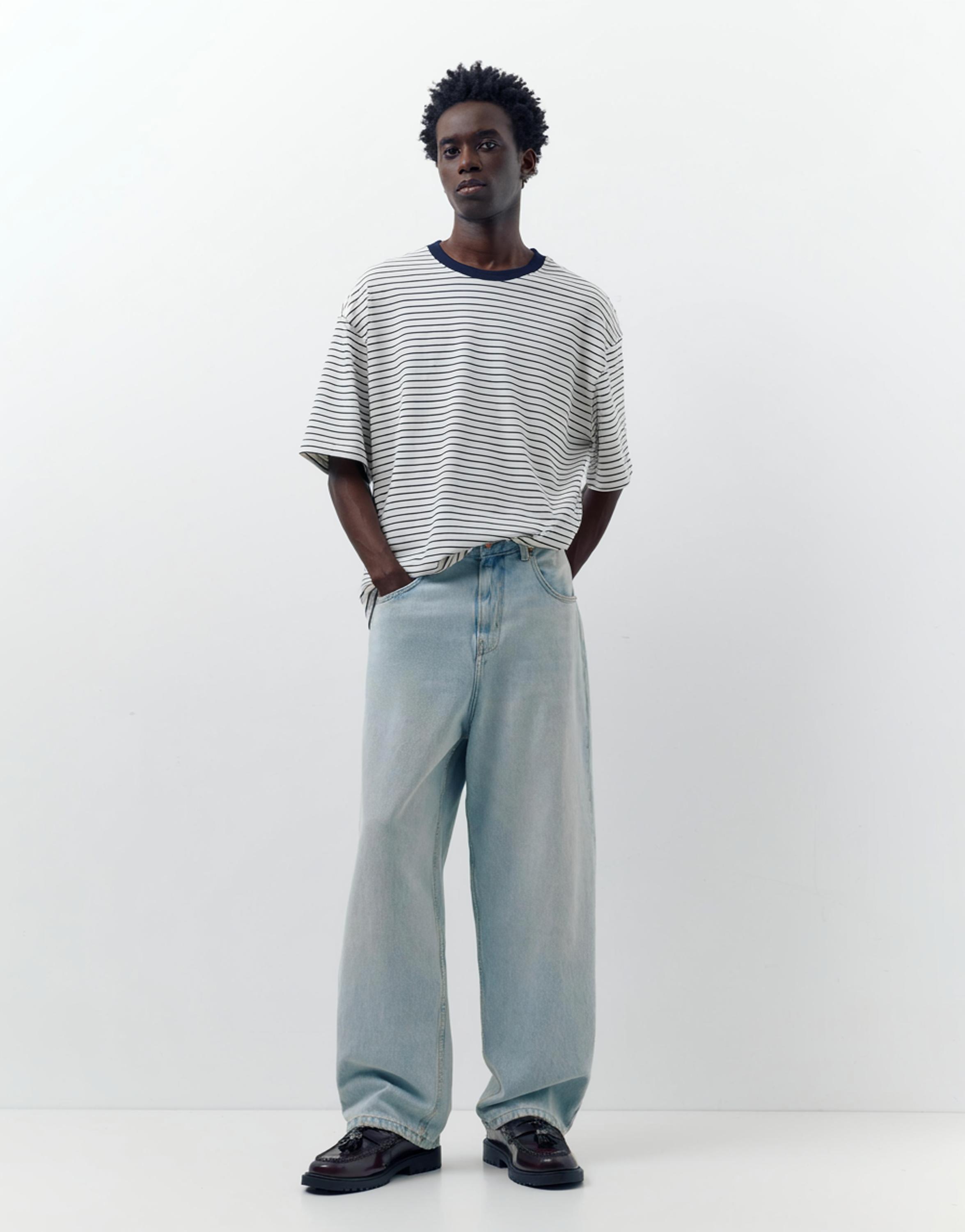 Relaxed fit baggy jeans — Pale indigo