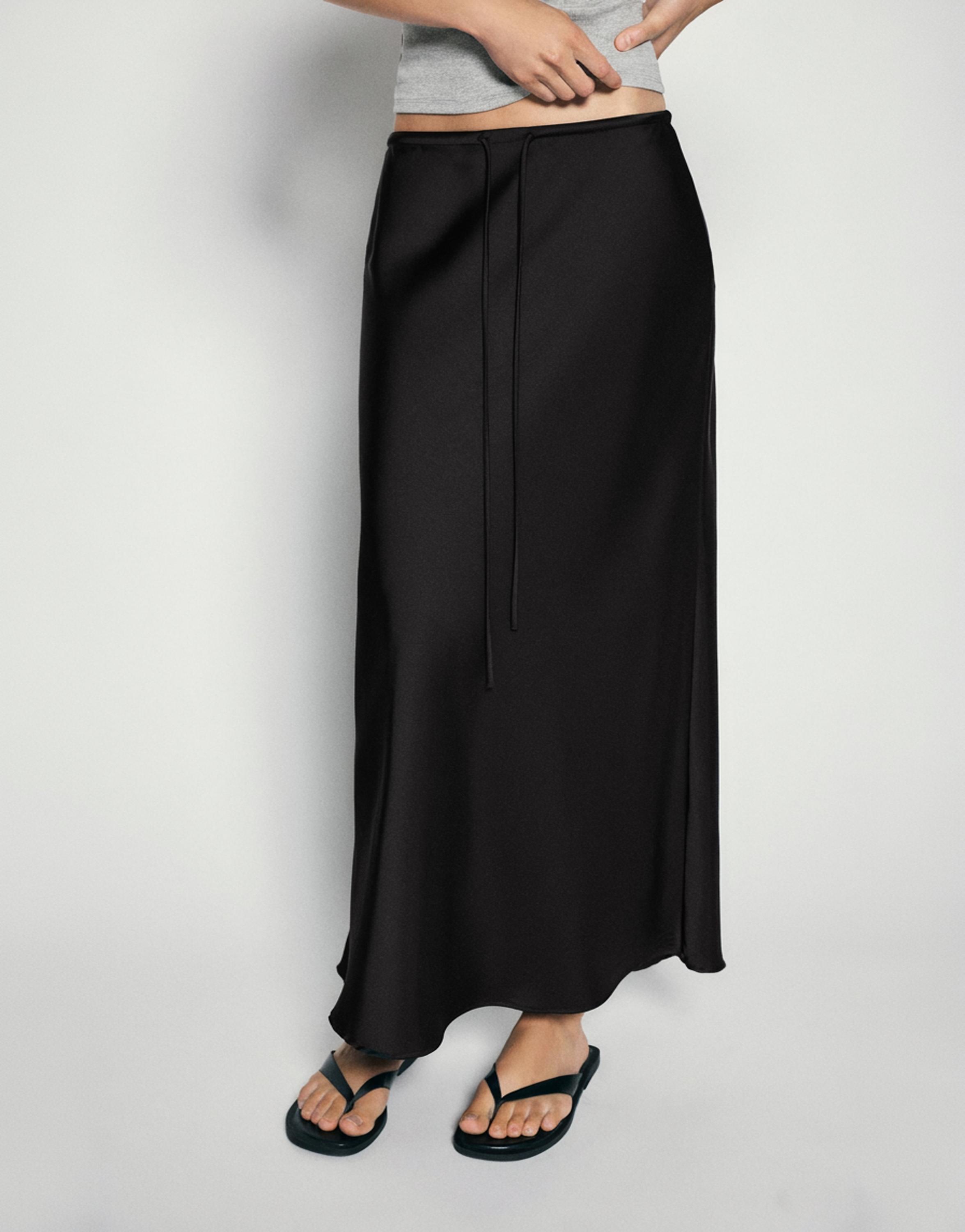 Satin drawstring midi skirt — Black