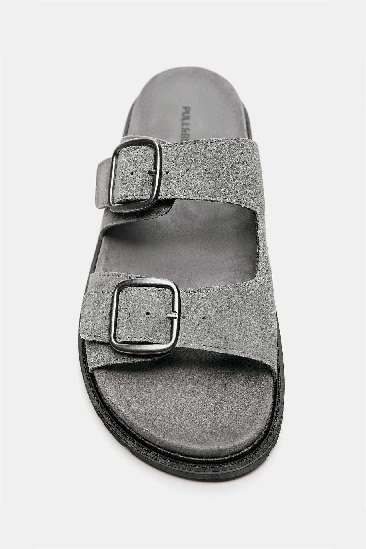 Leather buckle sandals — Grey