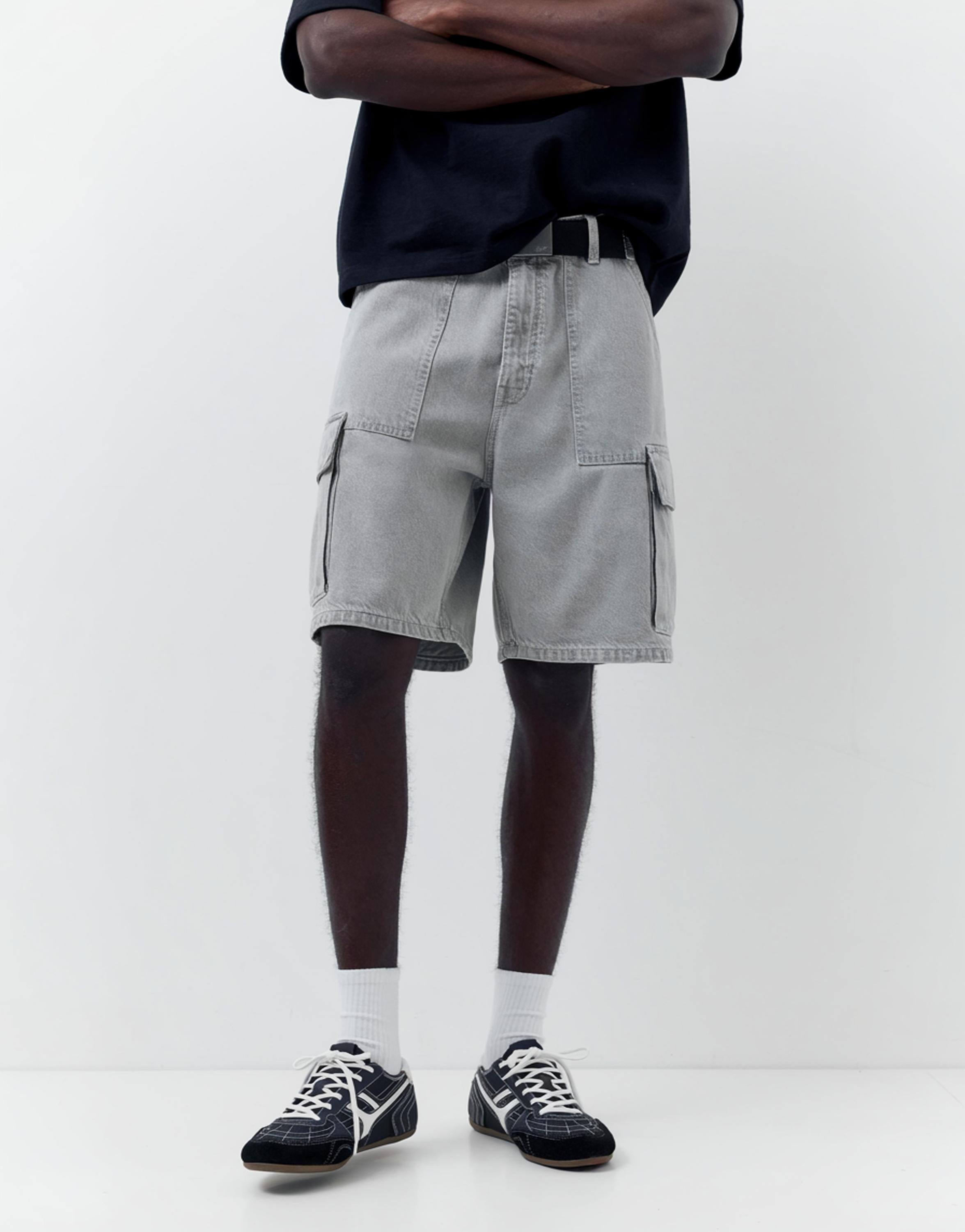 Baggy cargo Bermuda shorts — Pale grey
