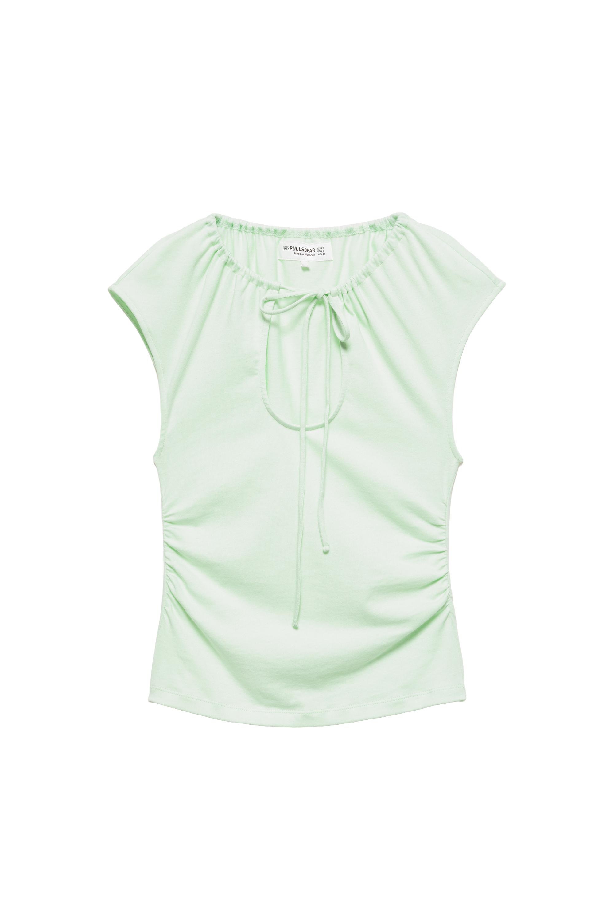 Pull&Bear Bağcıklı yaka top görsel 2