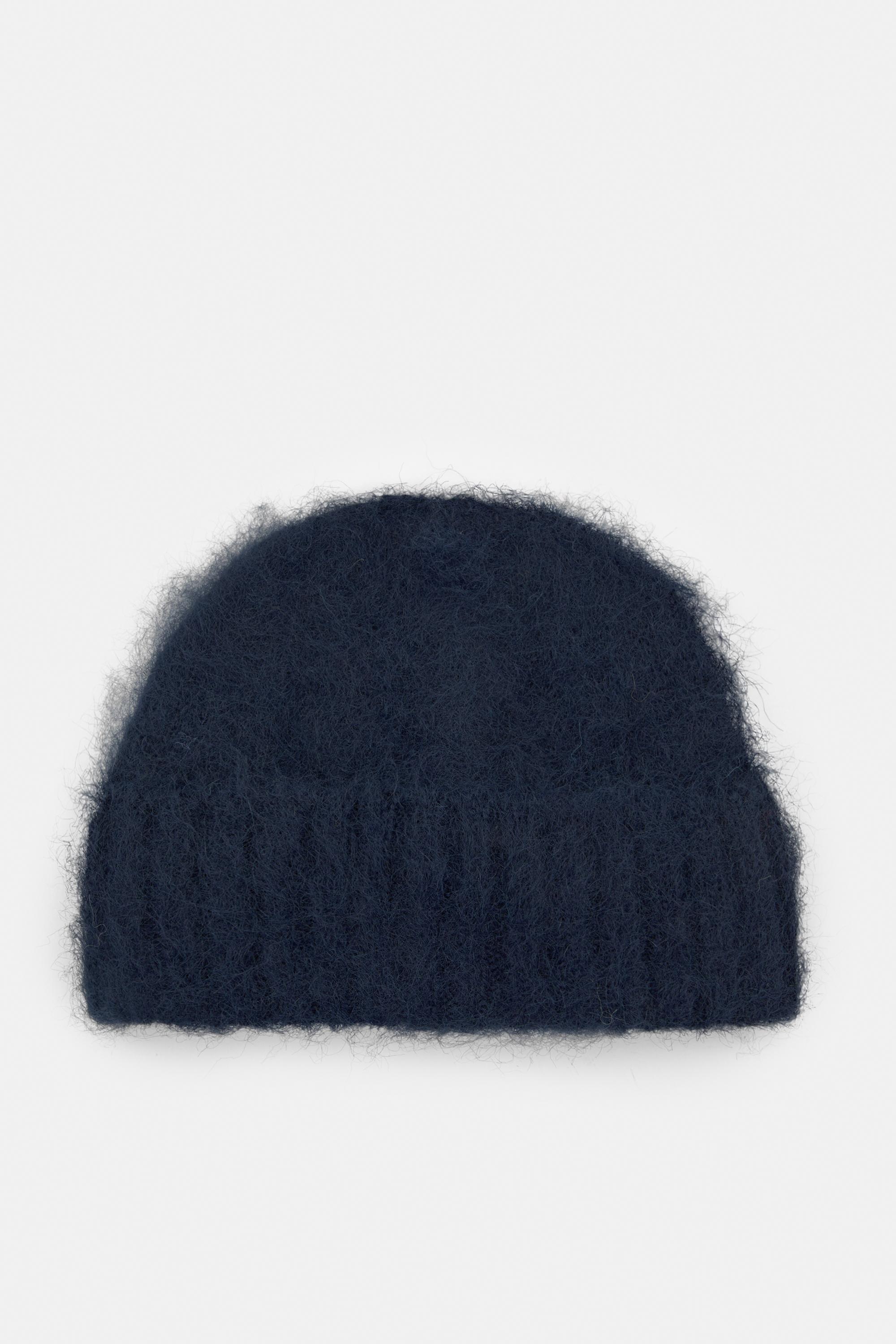 Short Knitted beanie — Dark blue