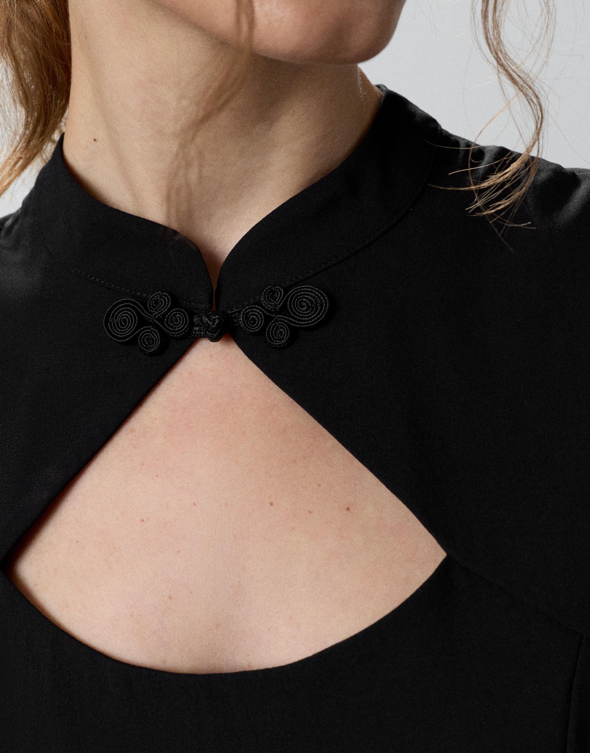 Frog fastening stand collar top — Black