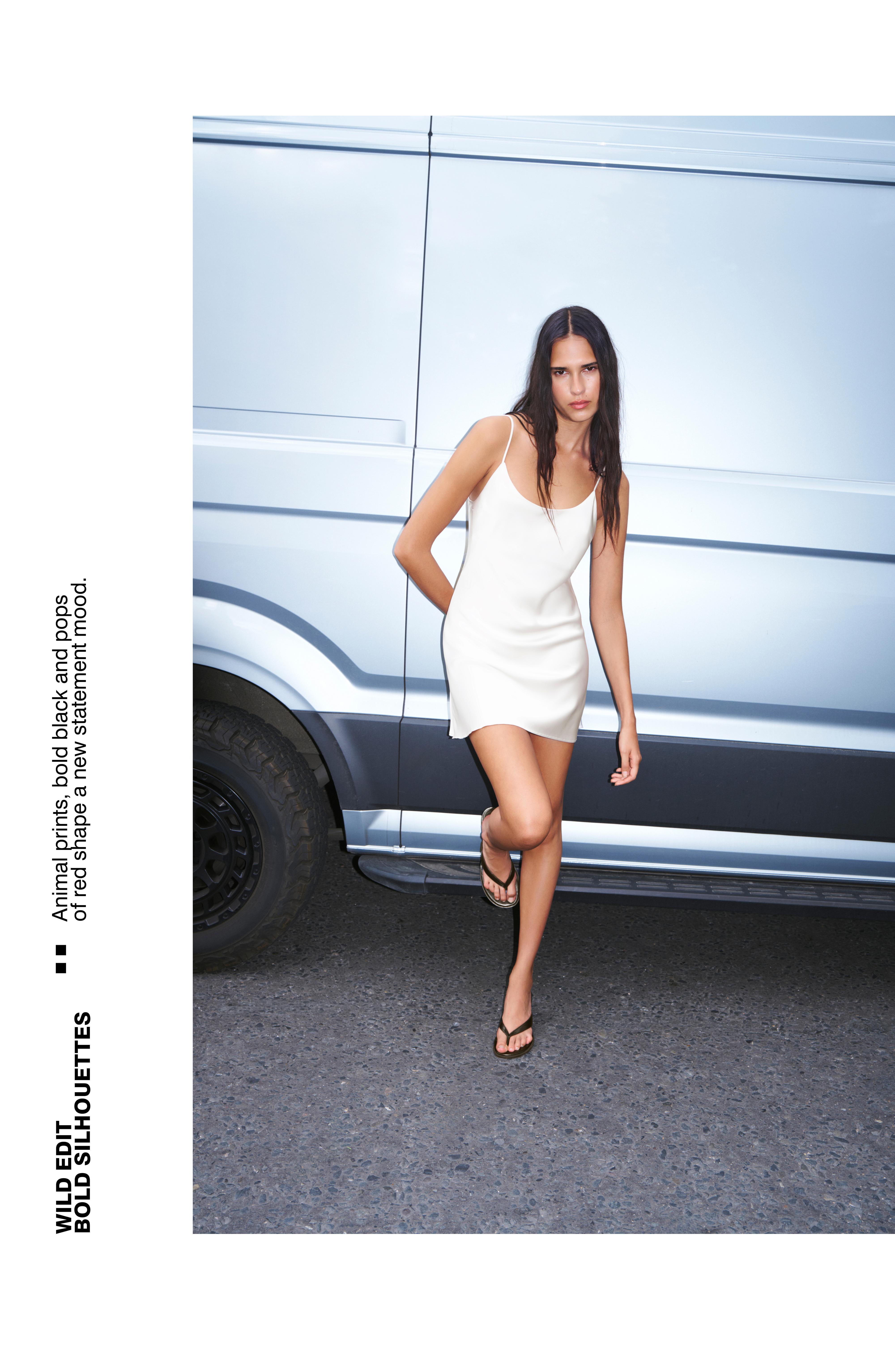 Short satin strappy dress — Ecru