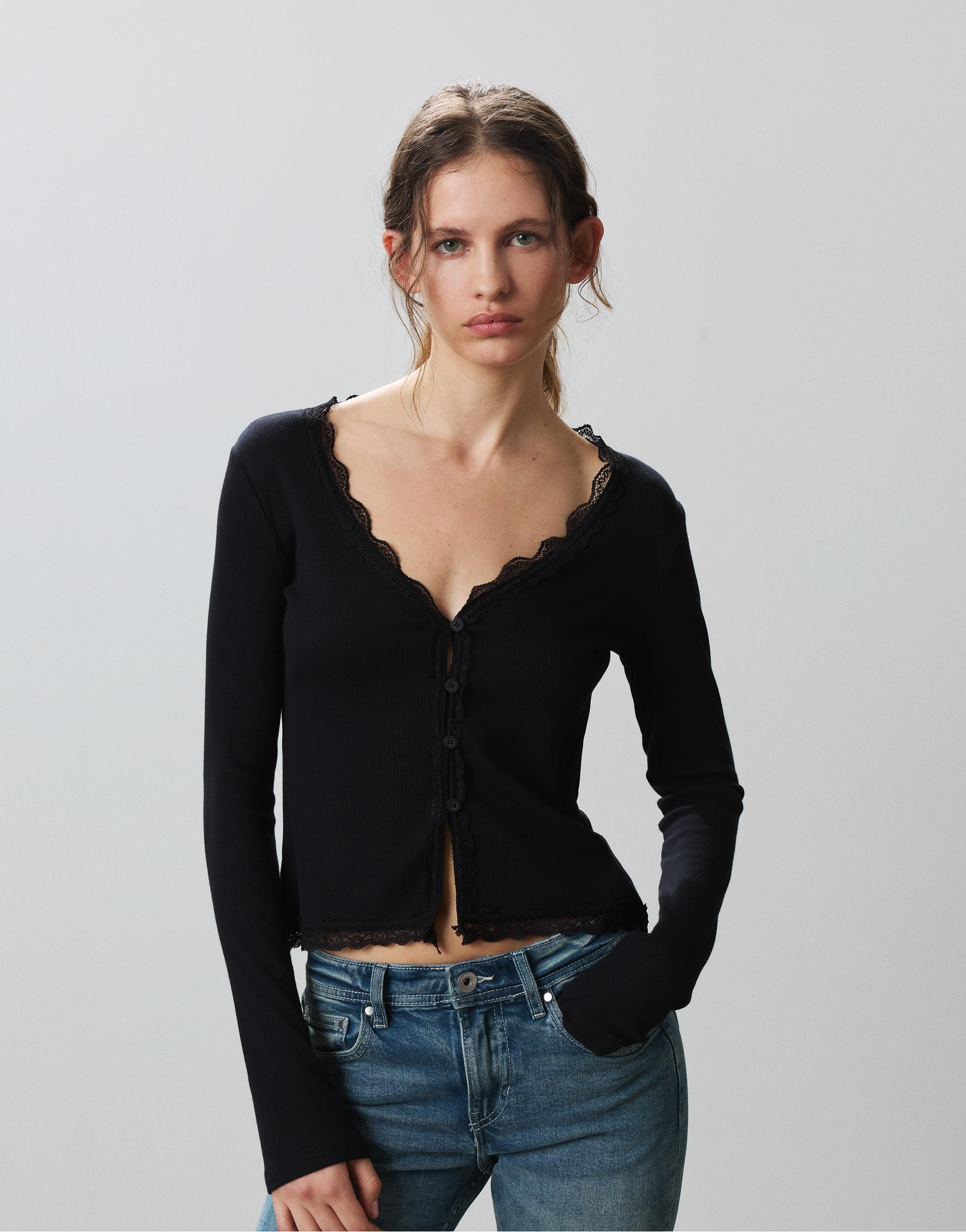 Buttoned lace T-shirt — Black