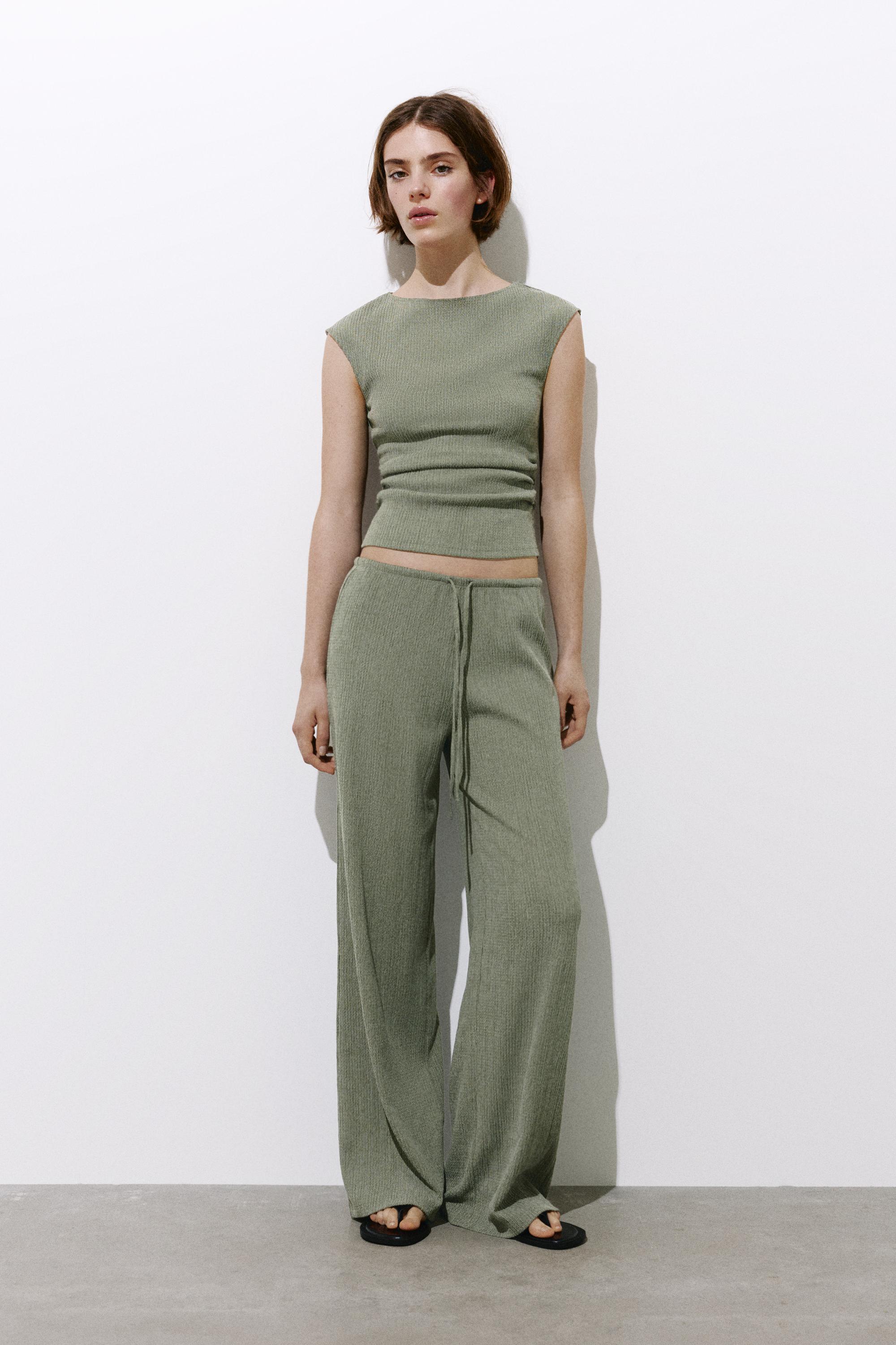 Wide-leg crepe trousers — Khaki