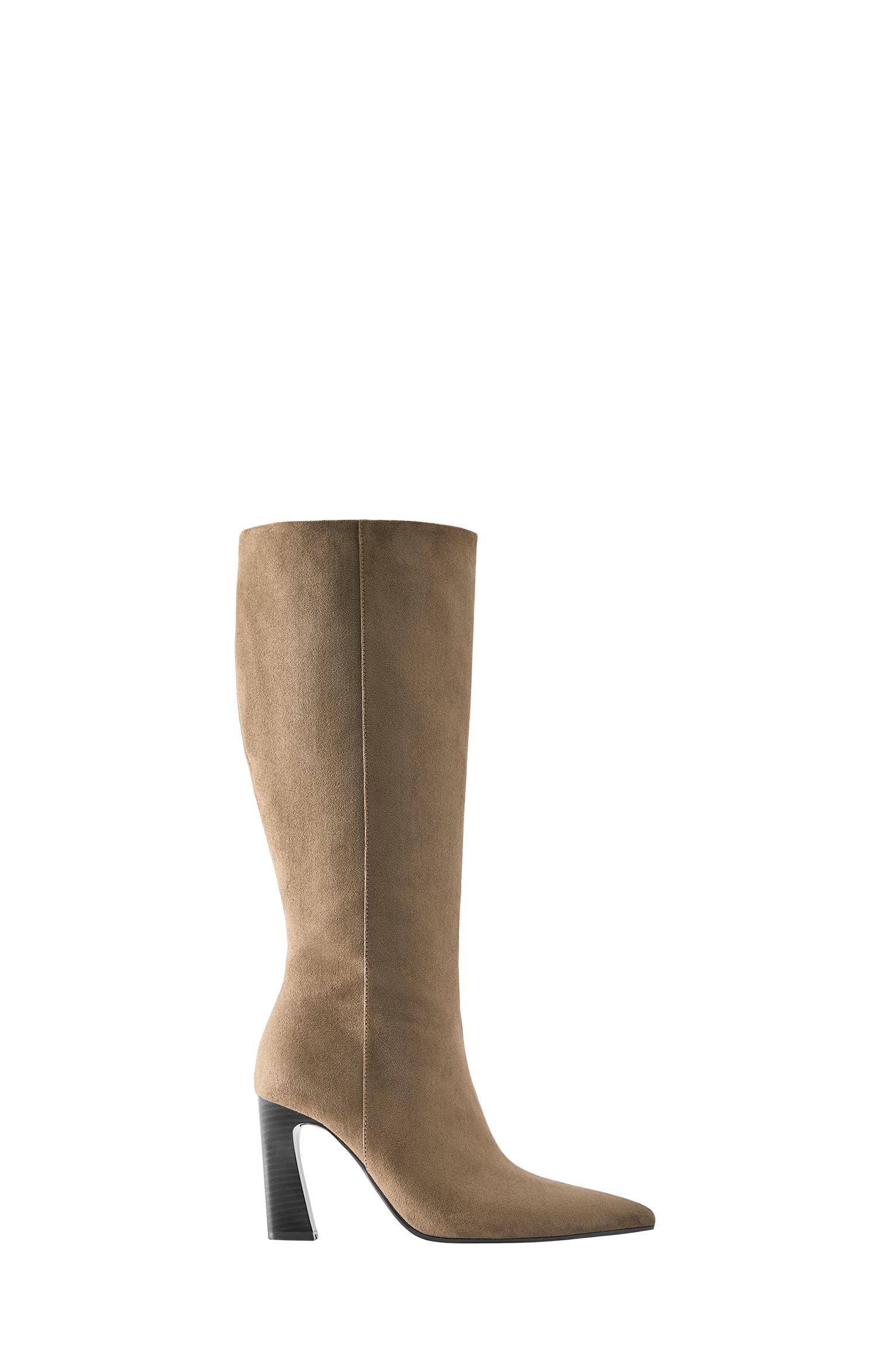 High-heel boots — 1-101