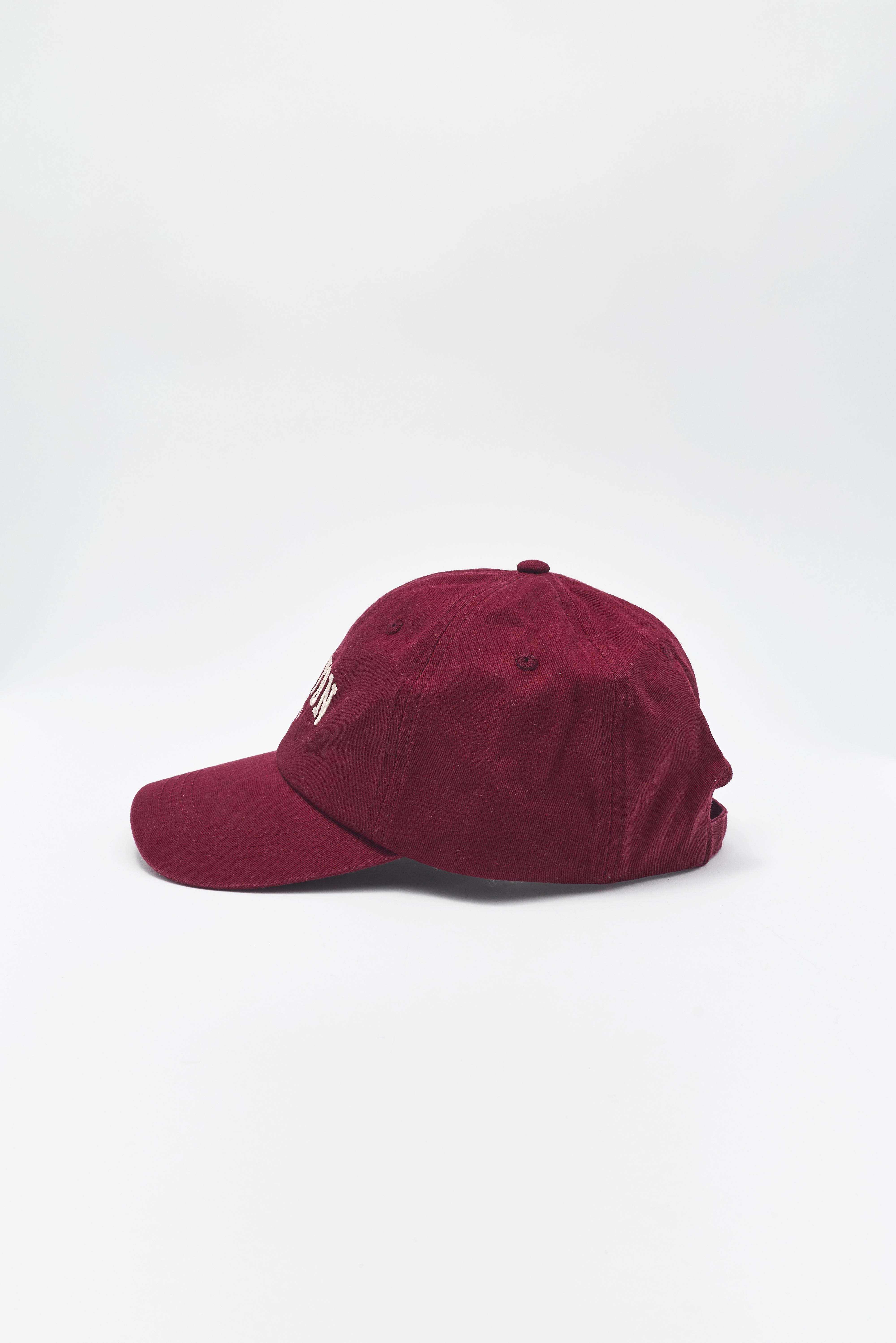 Boston embroidered cap — Maroon