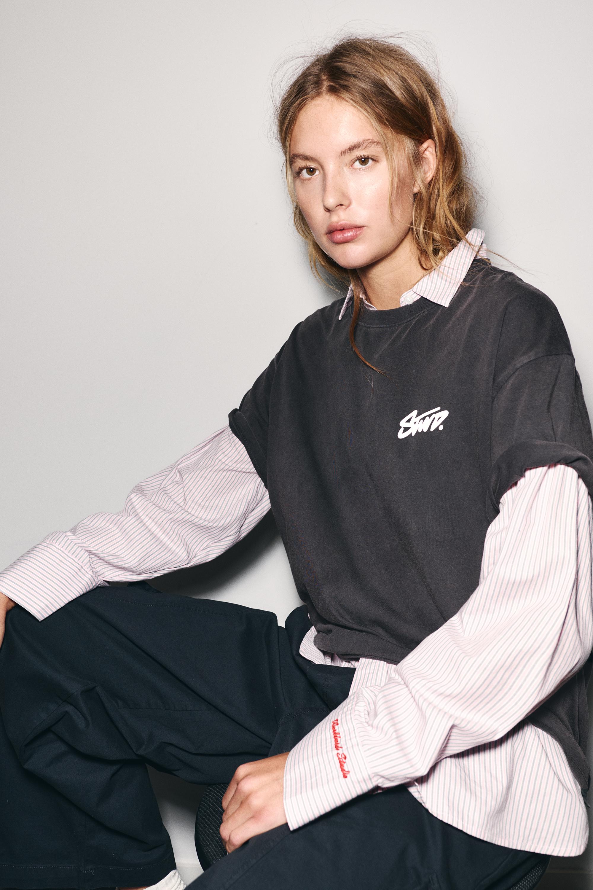 Pull&Bear STWD numara baskılı tişört