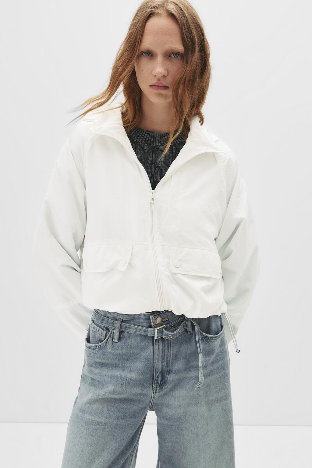 Veste légère courte à capuche pull&bear