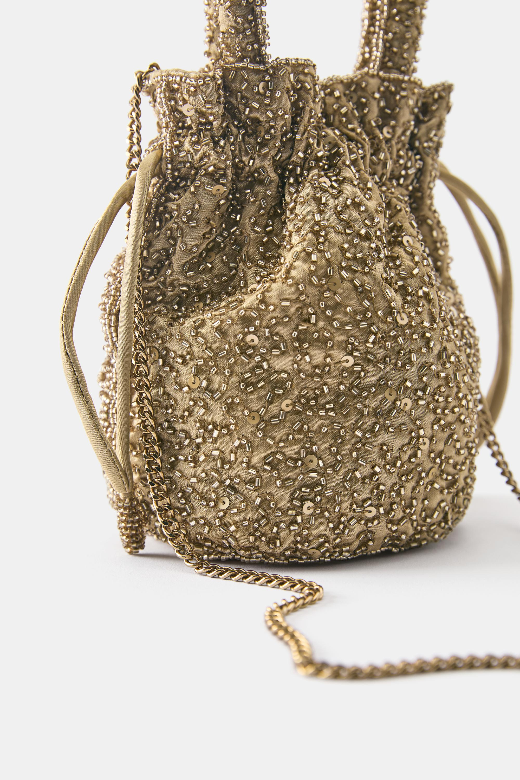 Beaded bag — Gold