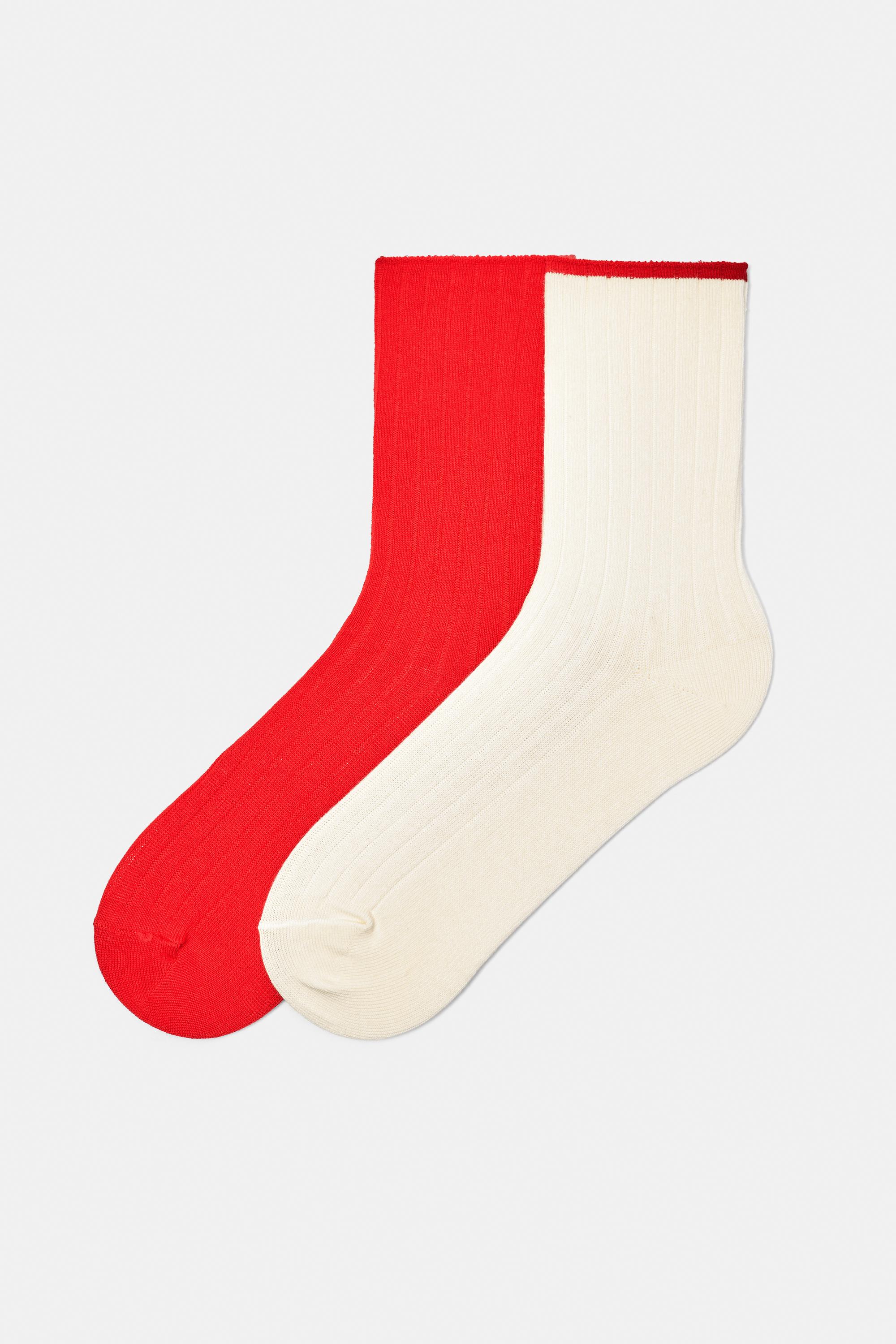Sports socks — Red