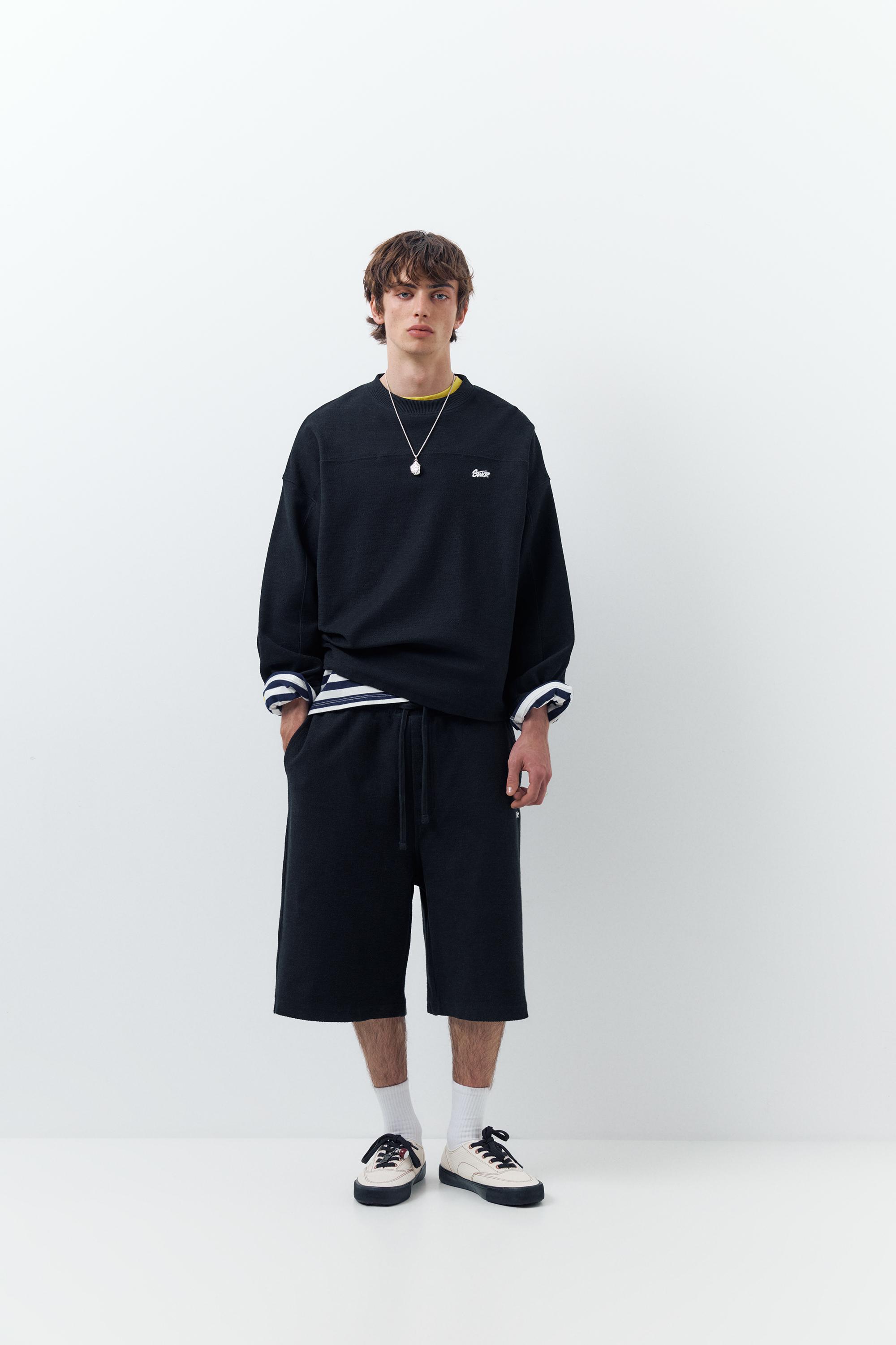 STWD Round Neck Sweatshirt — Black
