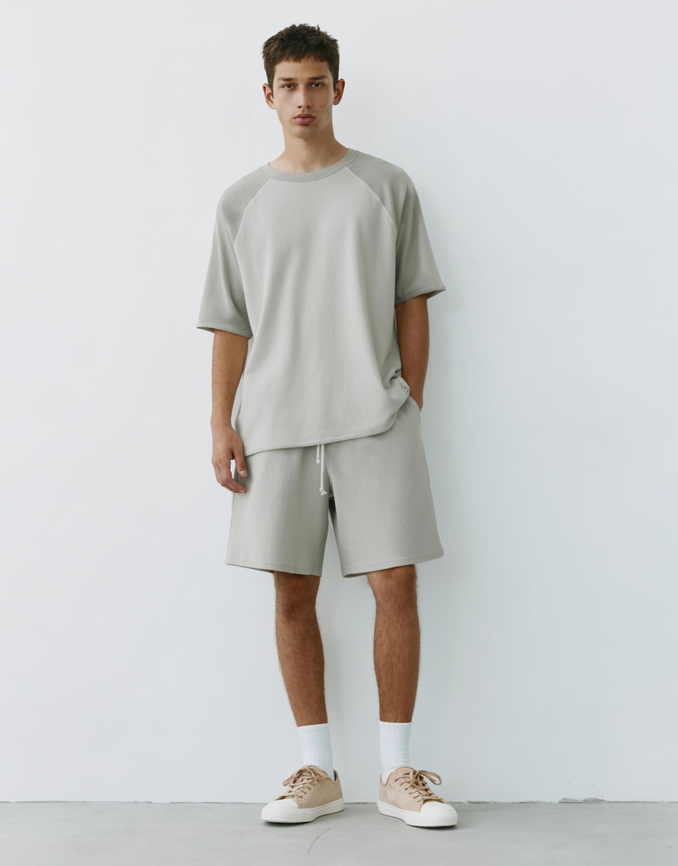 Waffle-knit jogger Bermuda shorts — Aquamarine