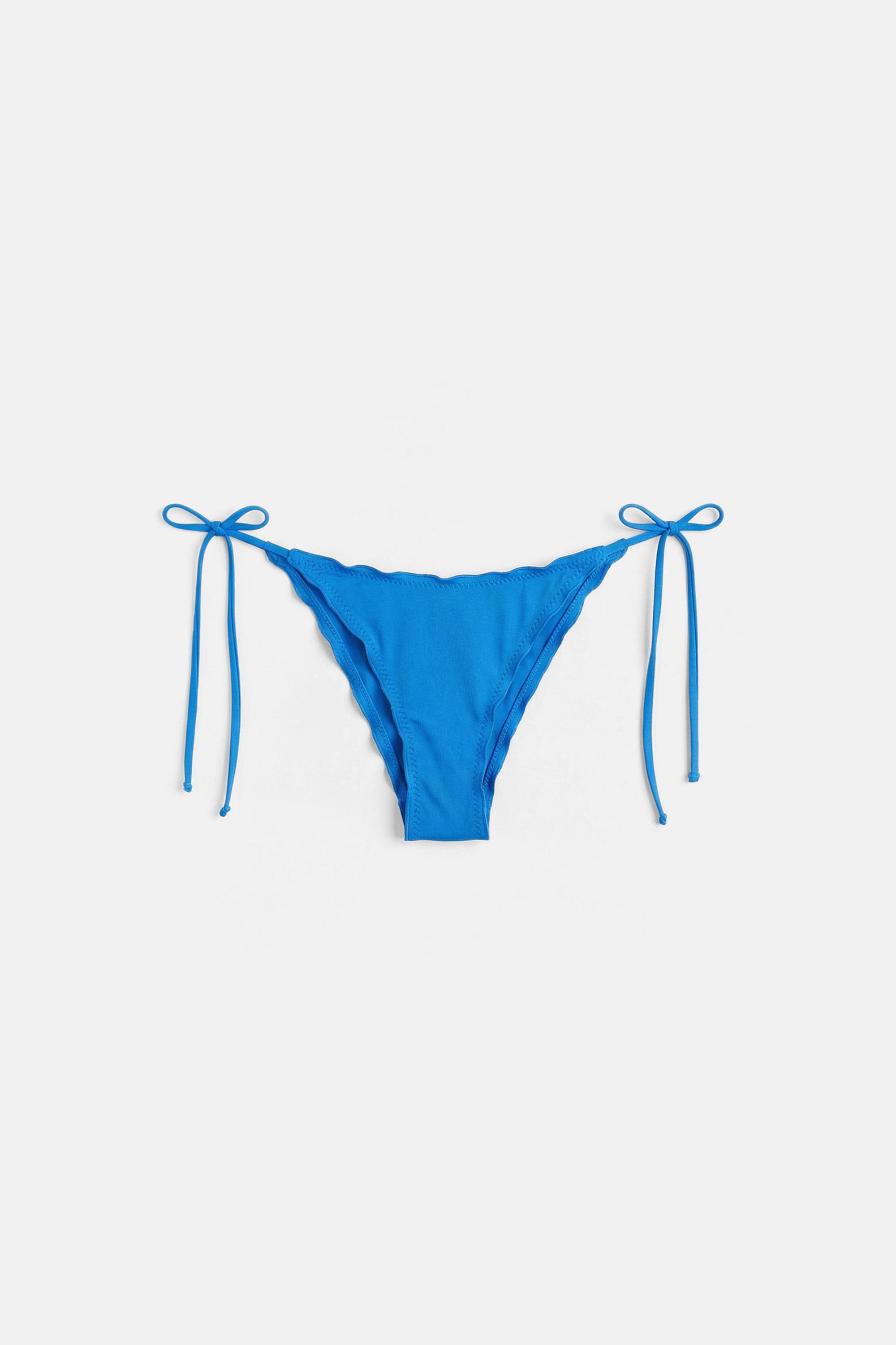 Ruffled bikini bottoms — Pale blue