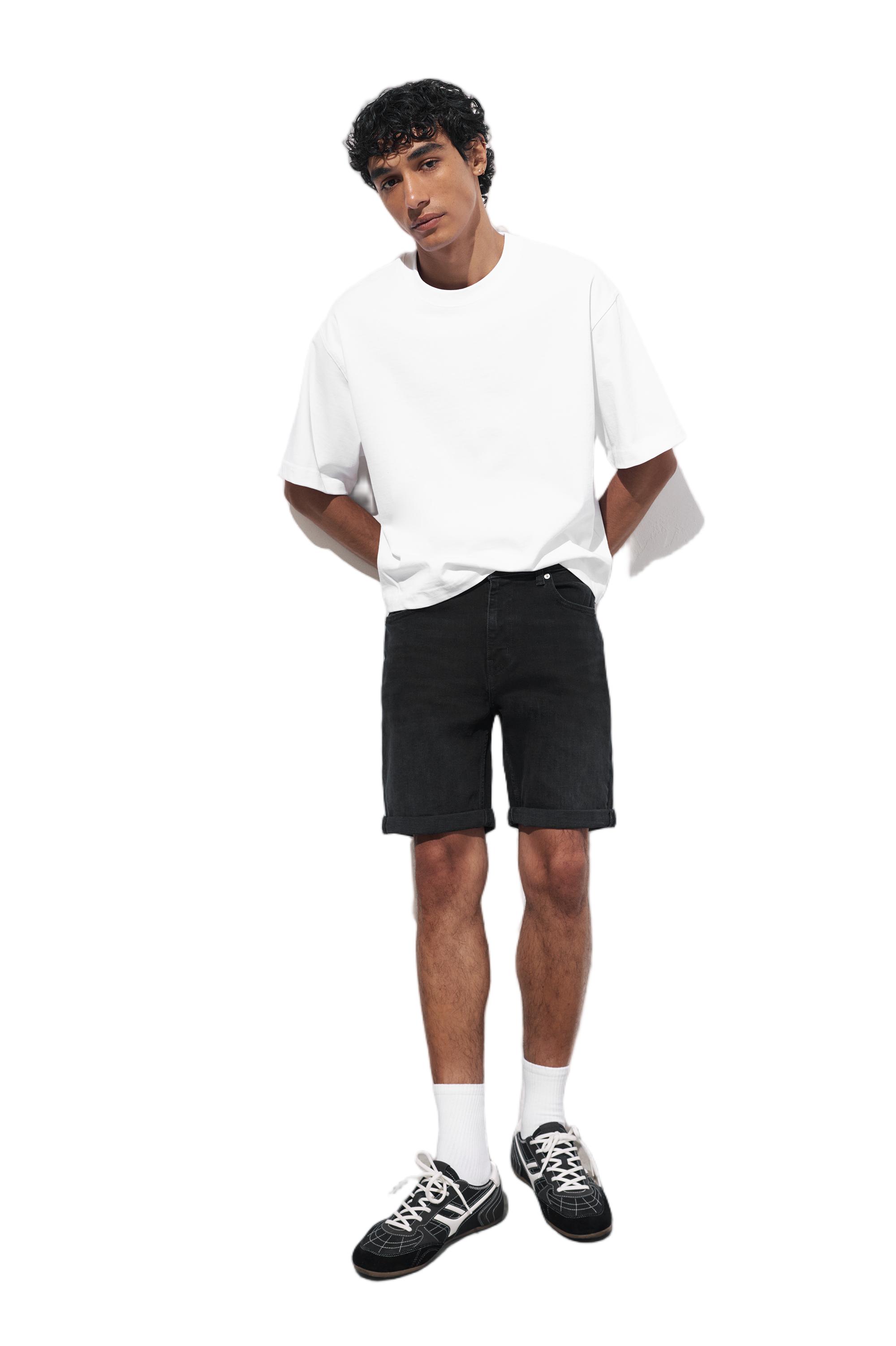 Basic slim-fit denim Bermuda shorts — Faded black