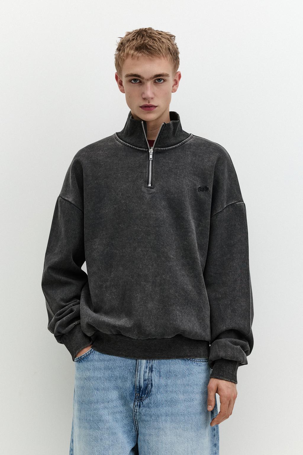 STWD quarter-zip sweatshirt