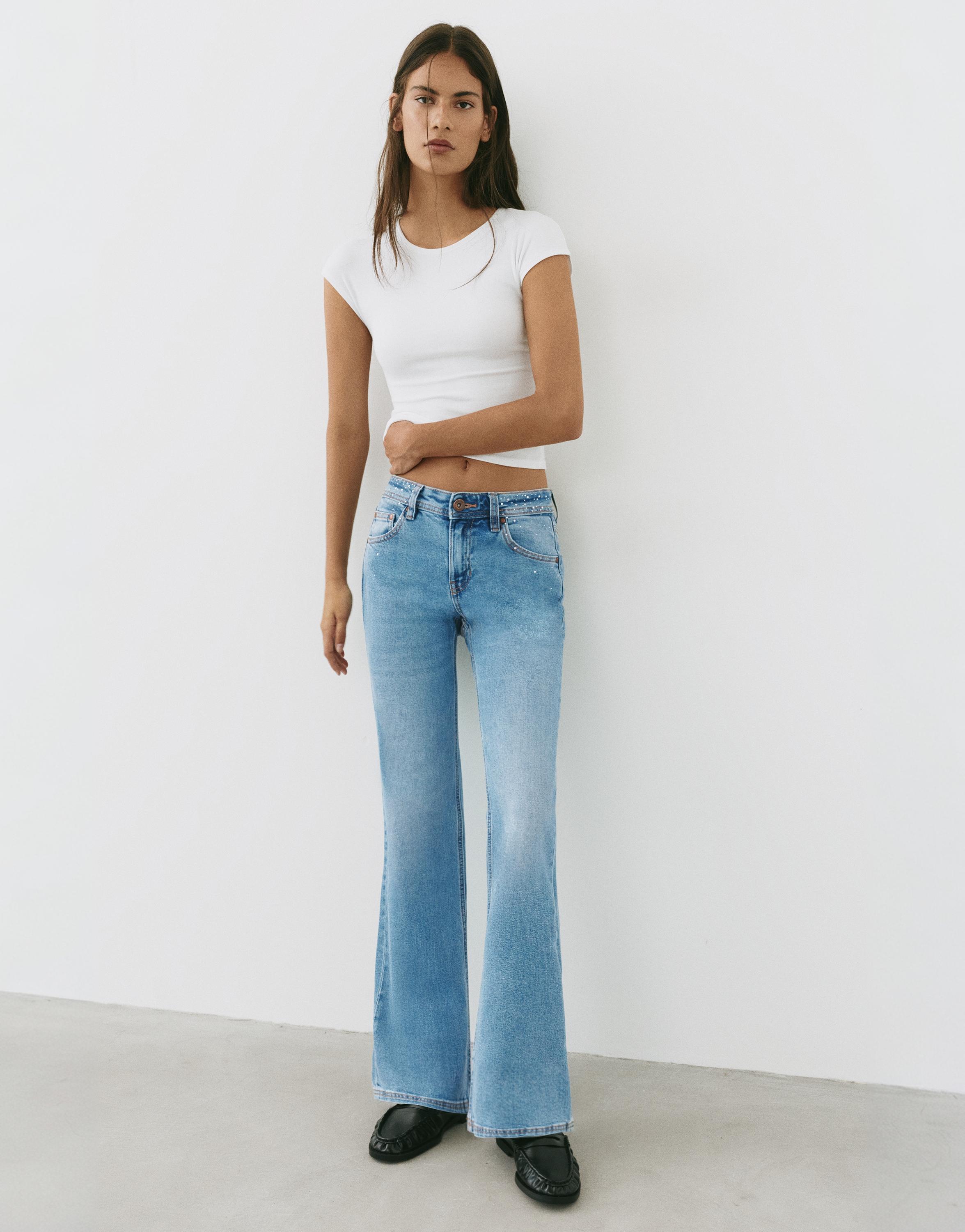 Rhinestone boot-cut jeans — Medium blue