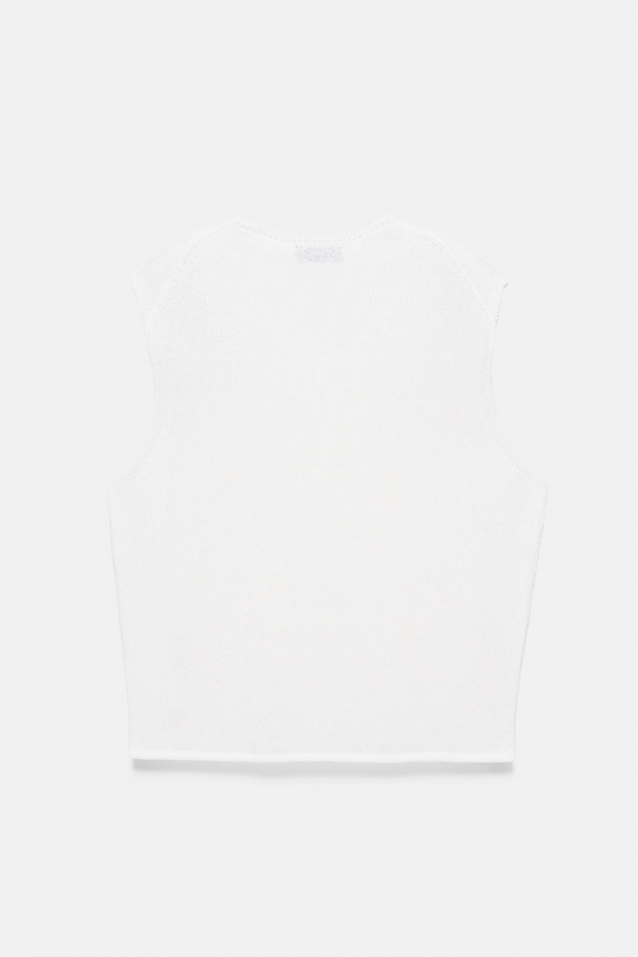 V-neck knit vest — Ecru