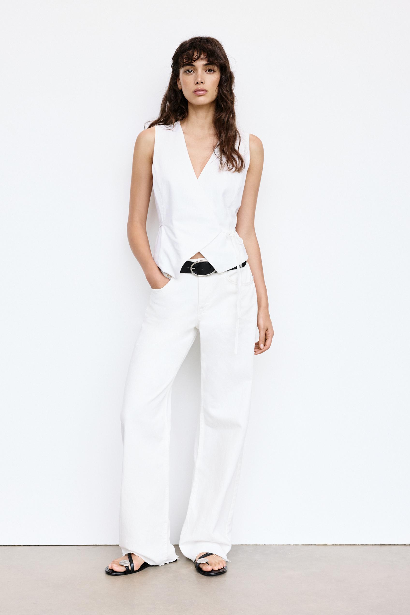 Rustic linen-blend waistcoat — White