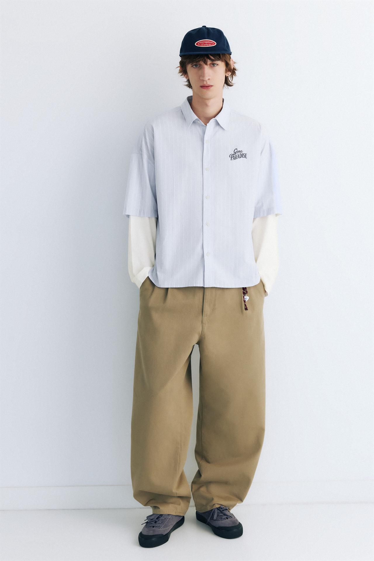 Double sleeve graphic shirt — Pale blue