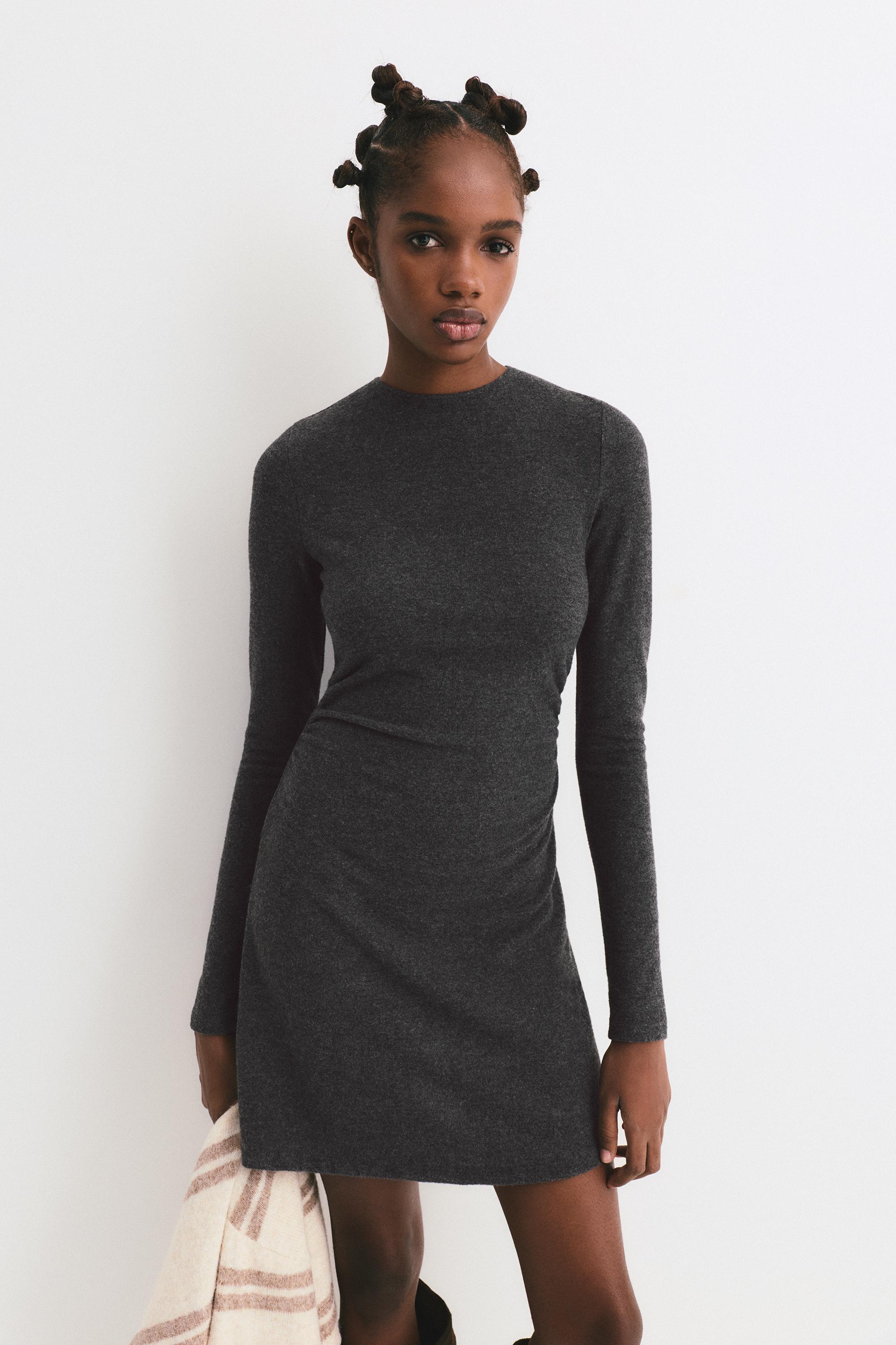 Kurzes Soft-Touch-Kleid