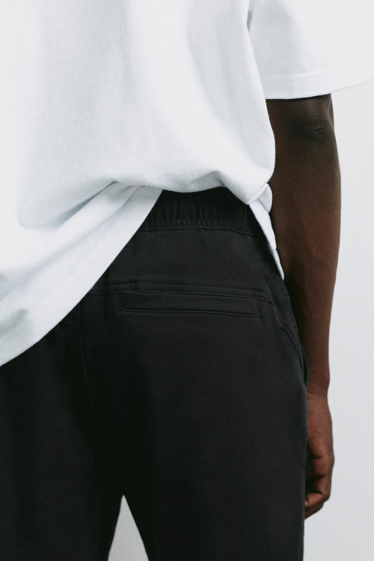 Regular fit jogging trousers — Black
