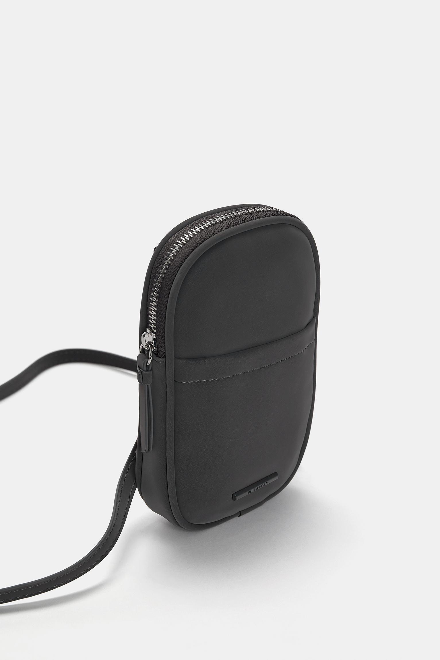 ONKYO 進撃の巨人コラボワイヤレスイヤホンリヴァイ缶バッジ付き