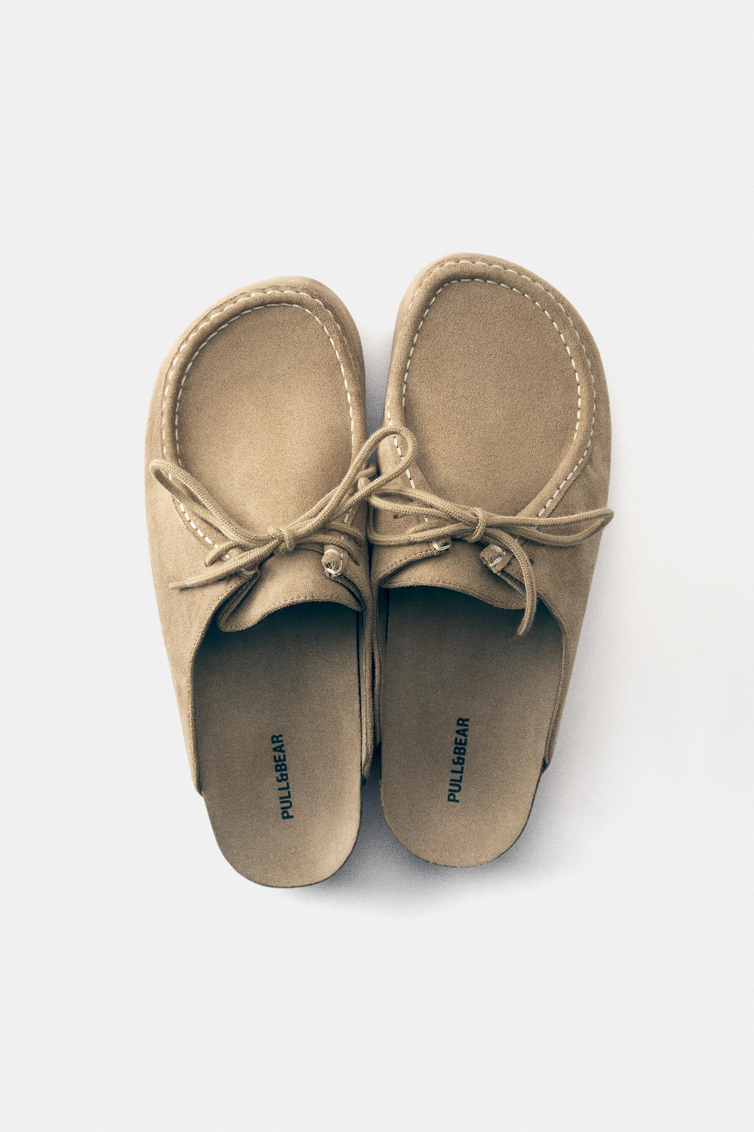 Lace-up clogs — Ecru