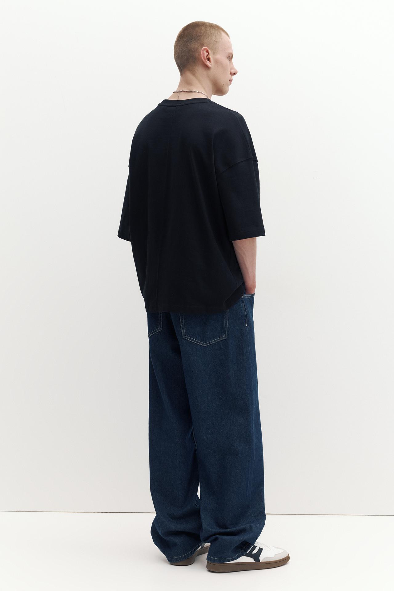 Loose fit T-shirt — Black
