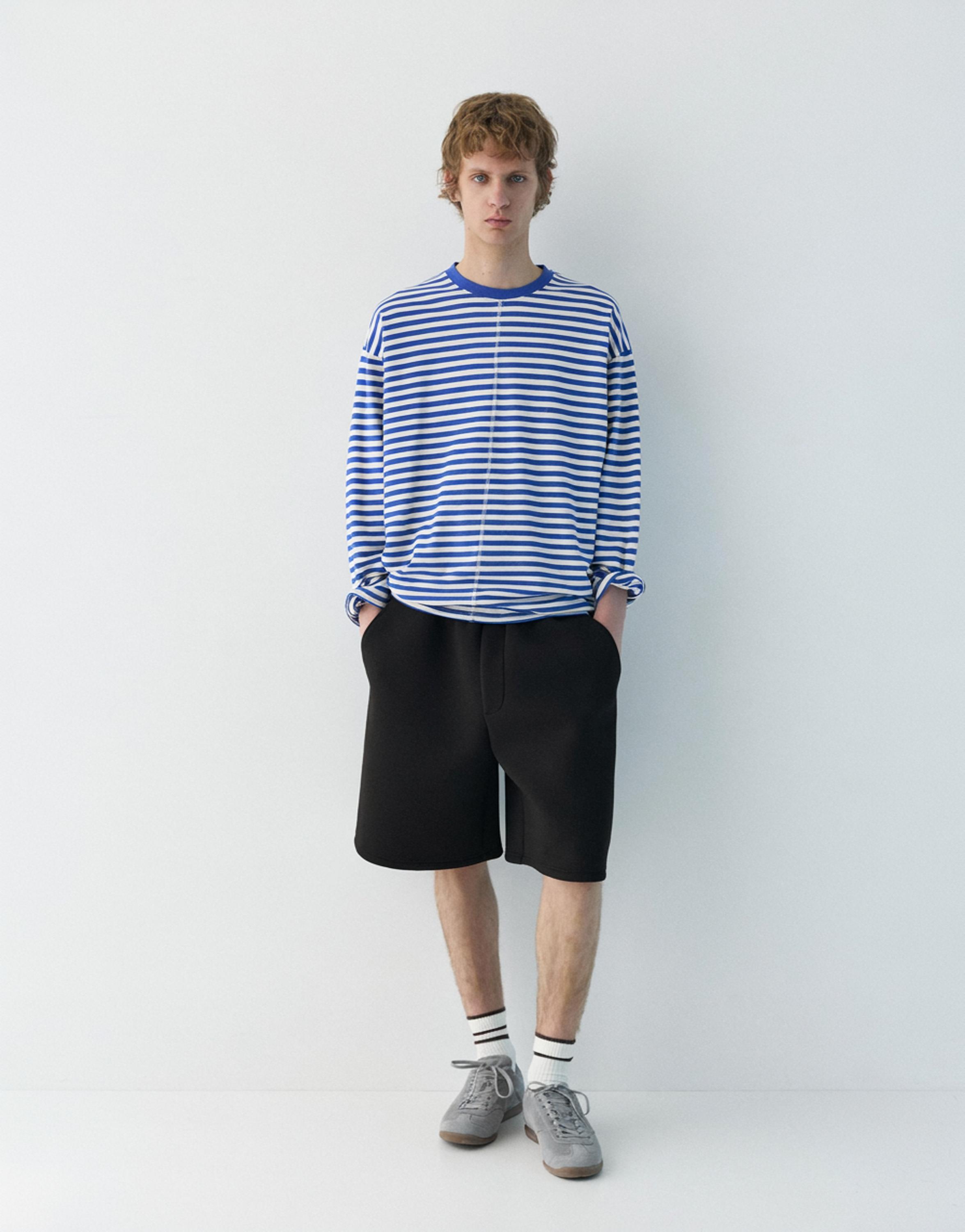 Neopren görünümlü jogger şort - Görsel 43