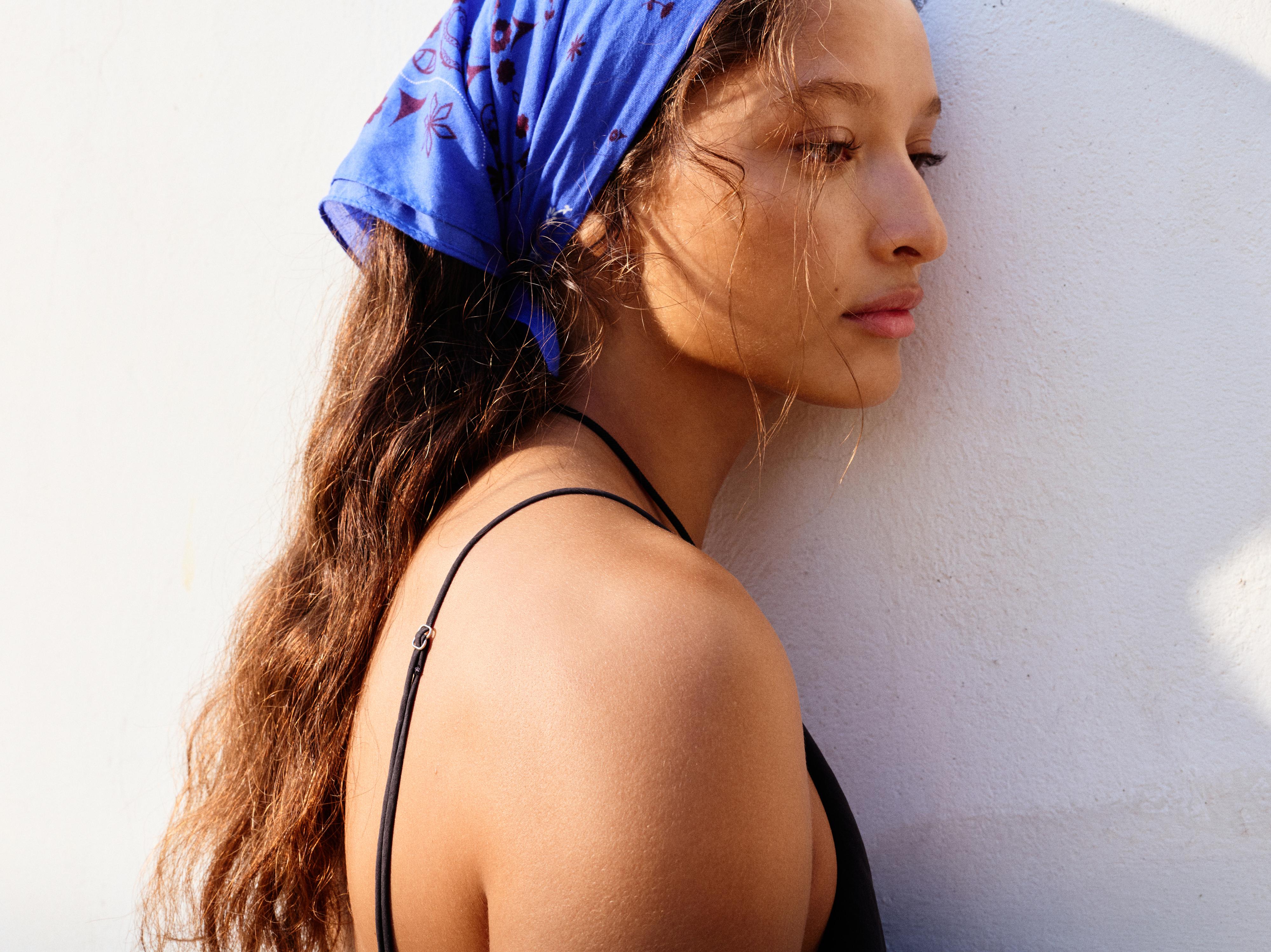 Blue printed bandana — Blue