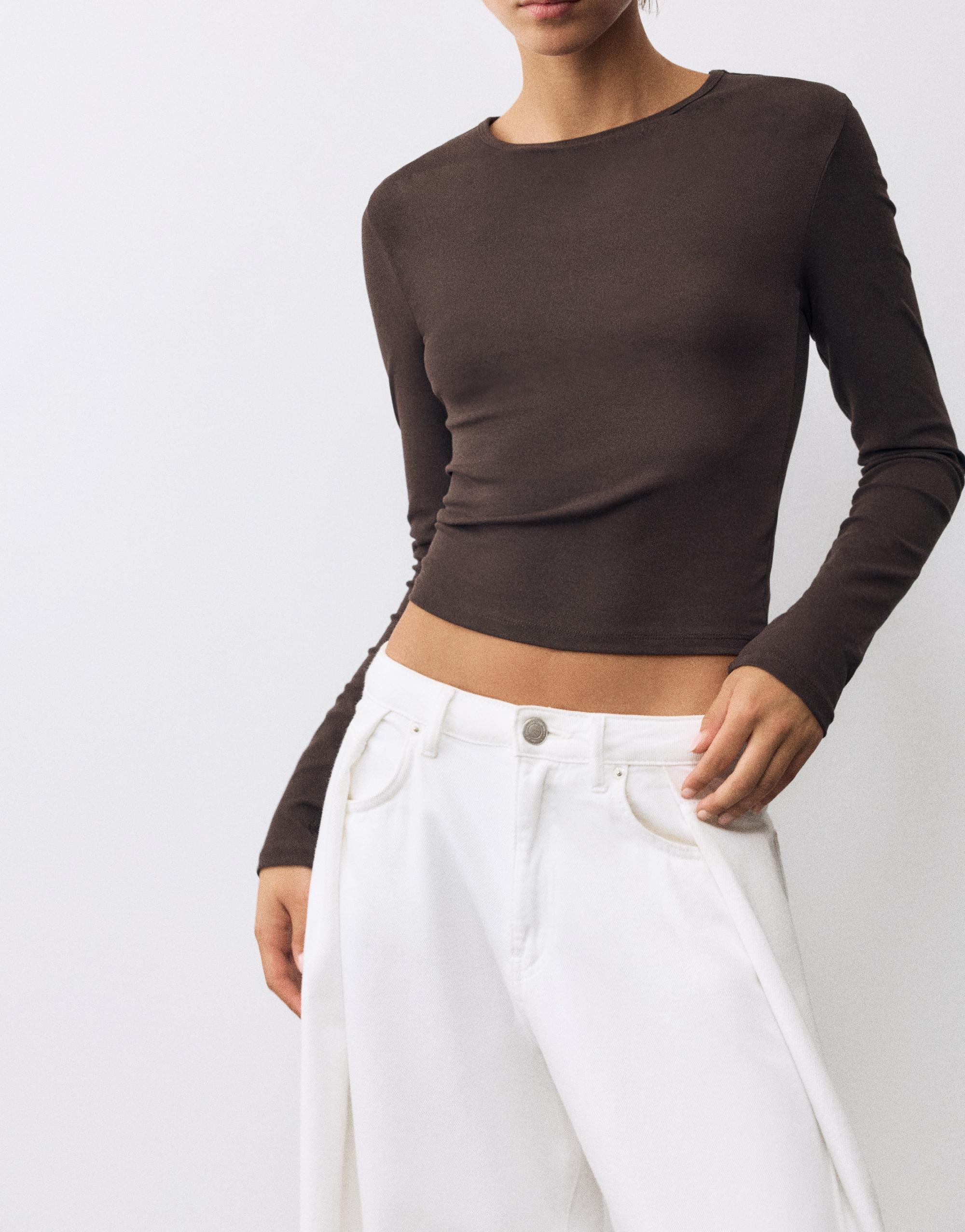 Fitted long sleeve T-shirt — Brown