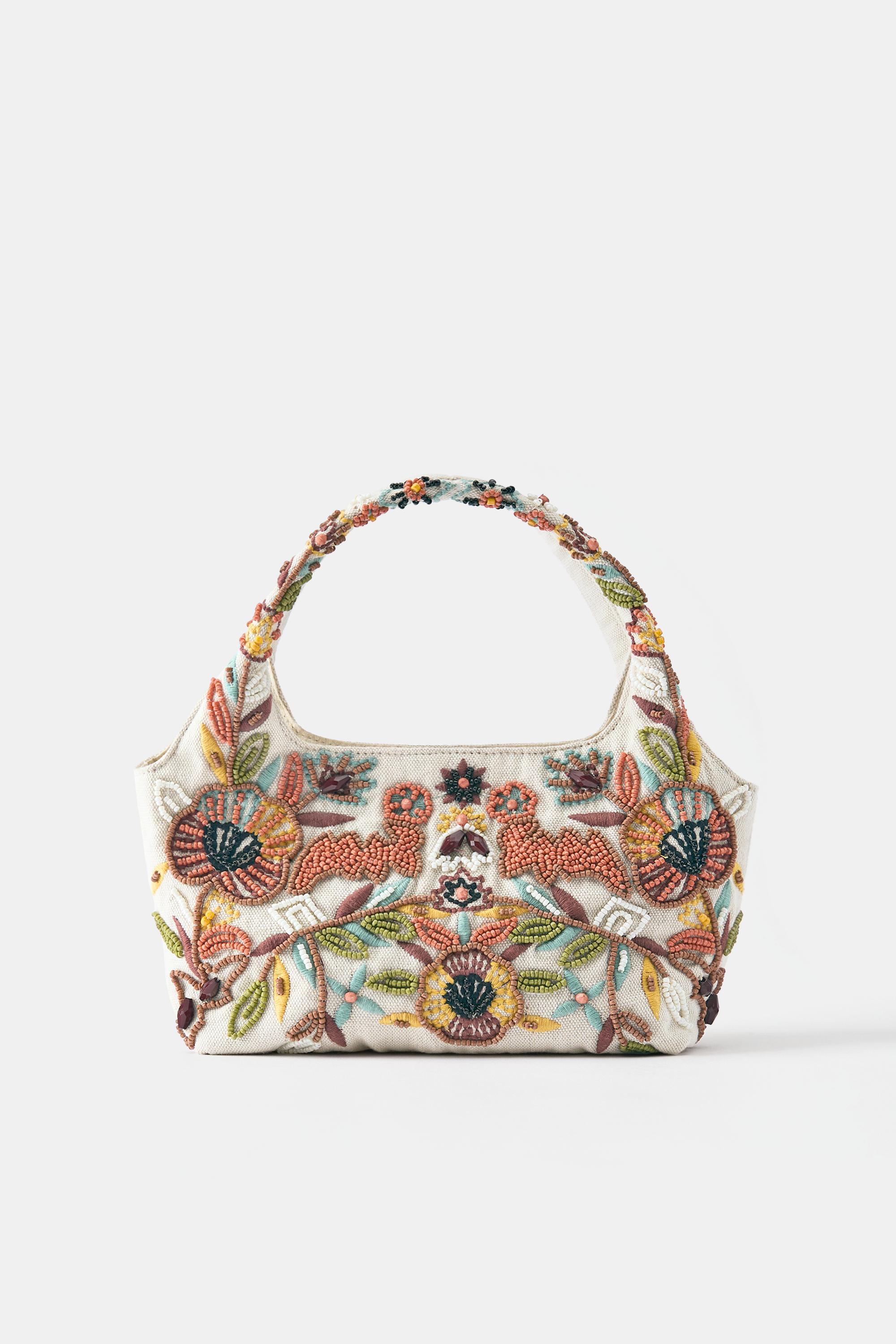Beaded handbag — Ecru