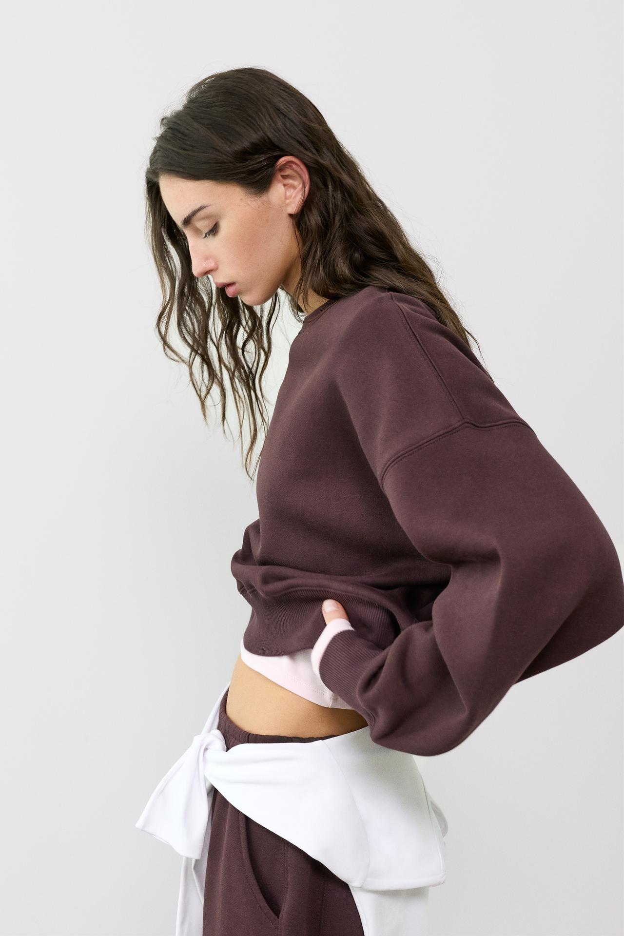 Round neck sweatshirt — Brown