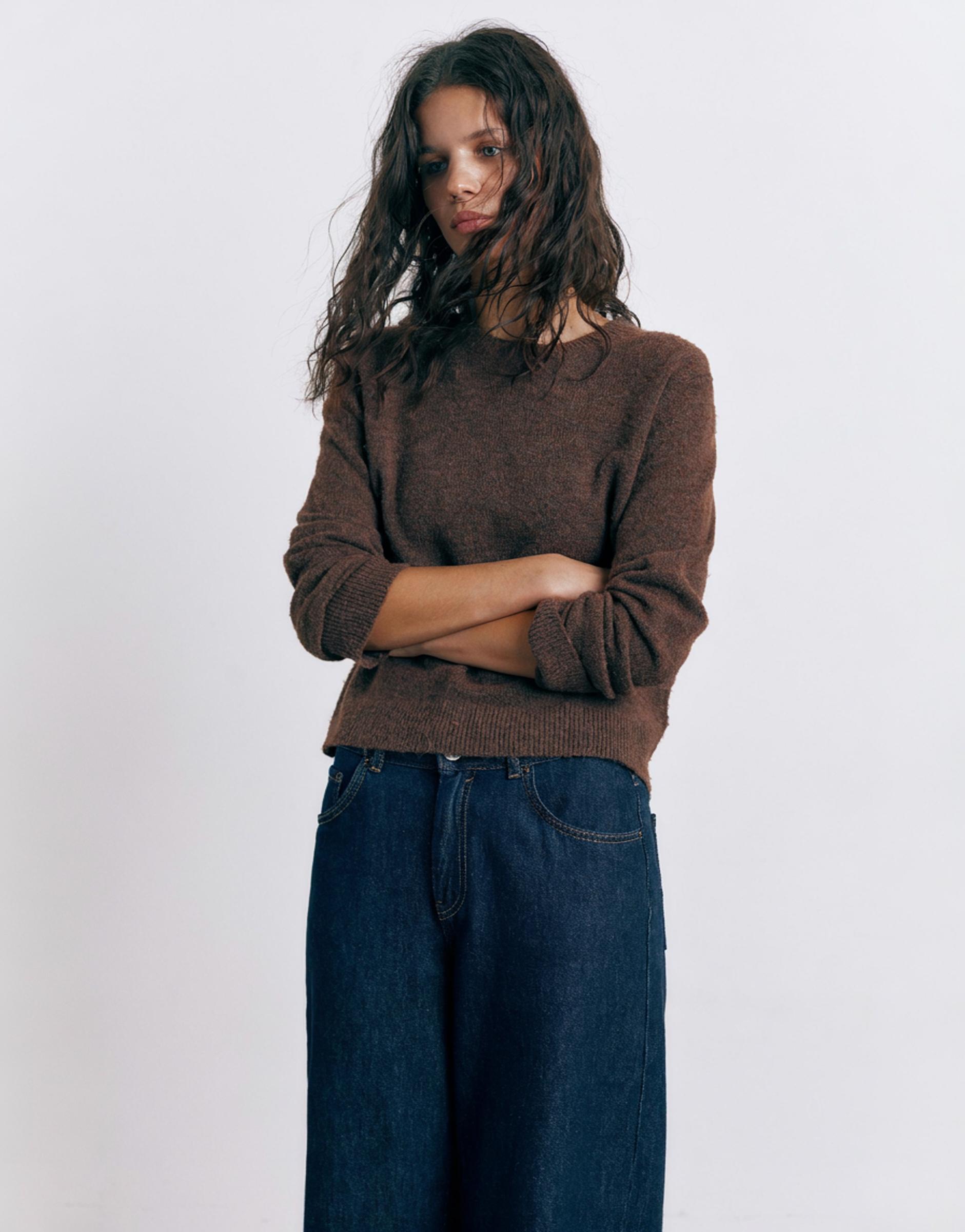 Yumuşak regular fit kazak - Görsel 9