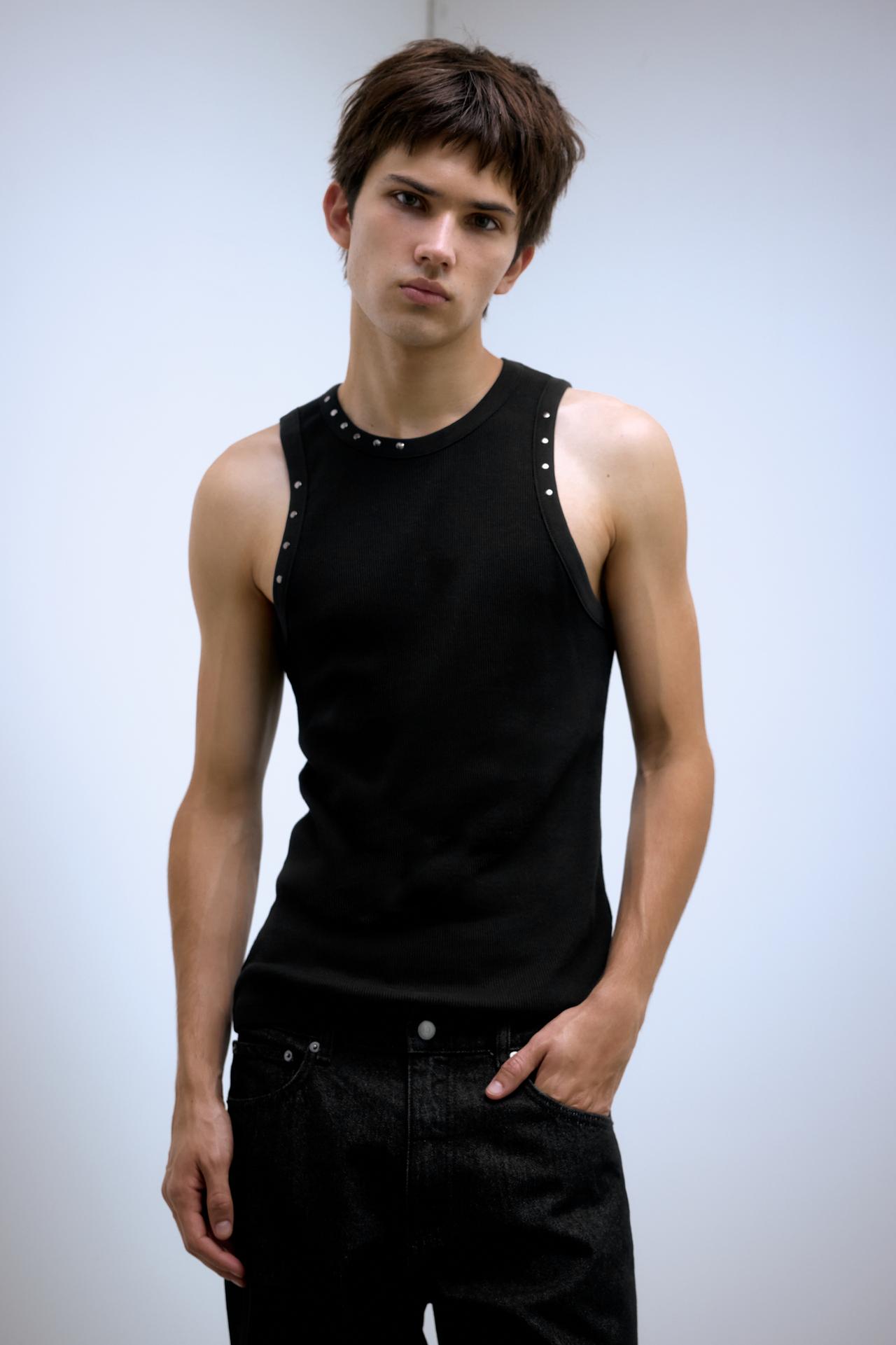 Studded vest top — Black