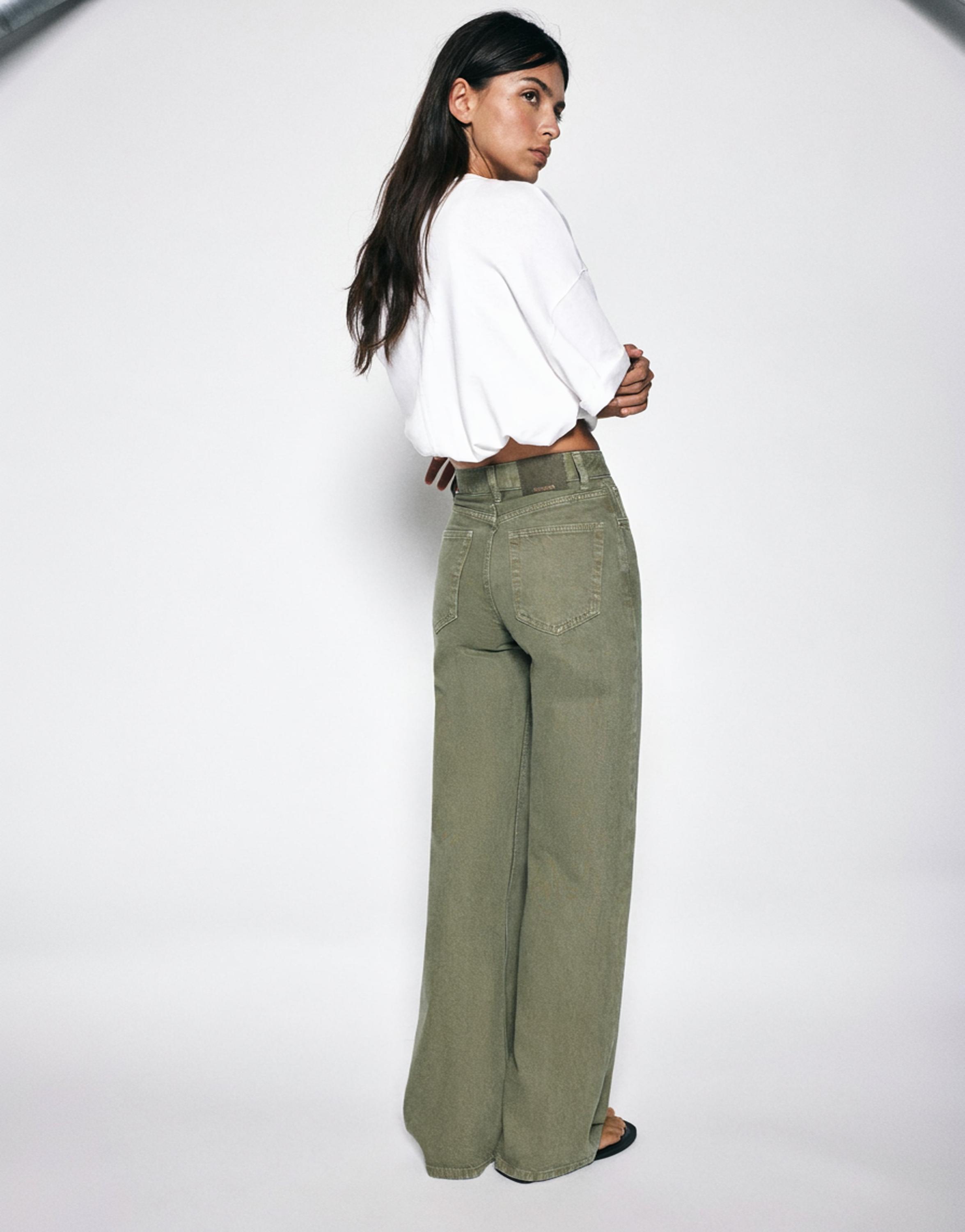 High-waist wide straight-leg jeans — Khaki