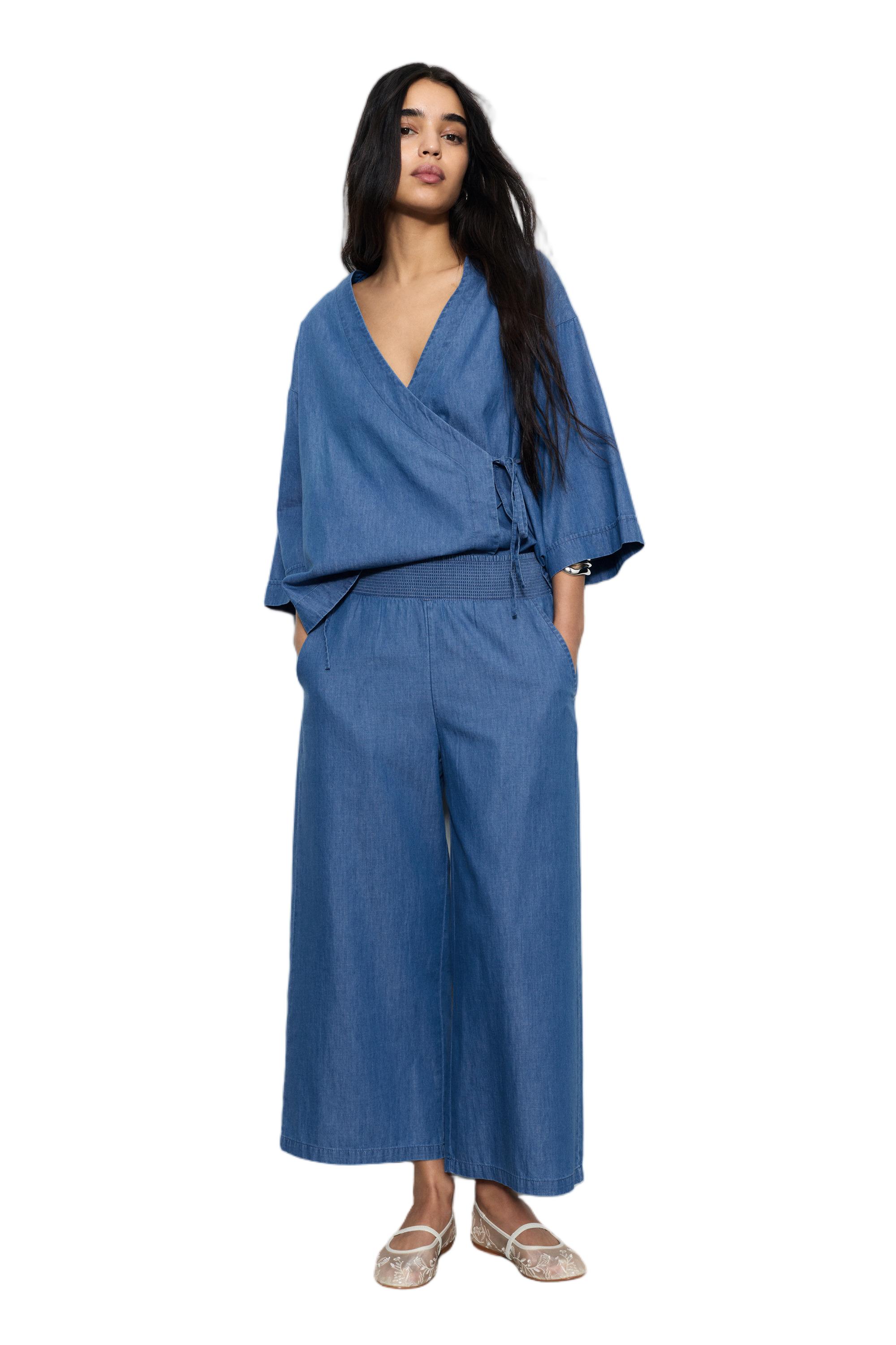 Flowing denim trousers with elasticated waist — Medium blue