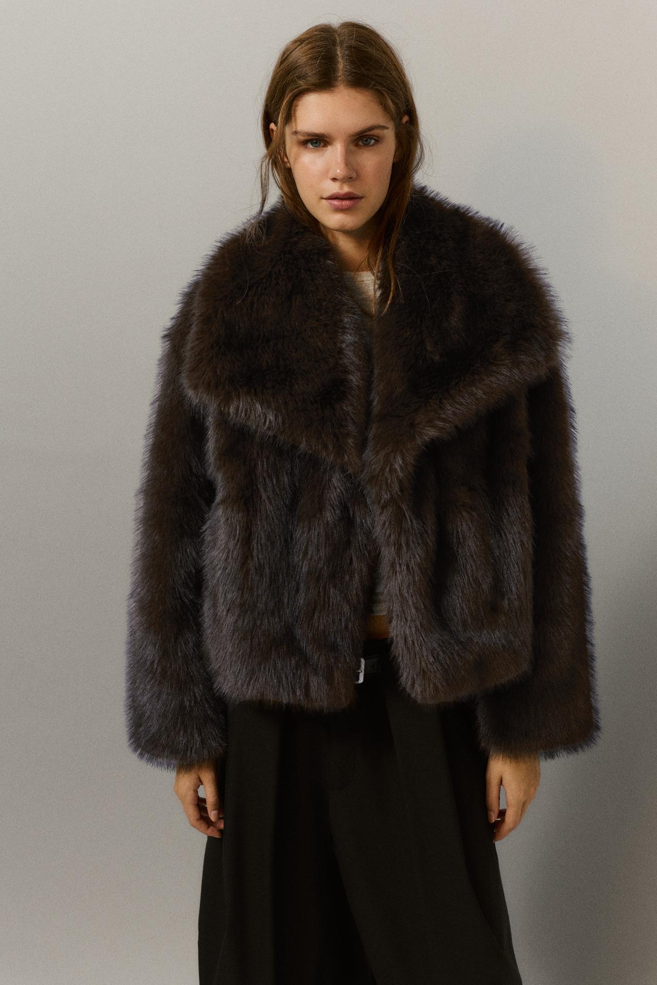 Short faux fur coat — Brown