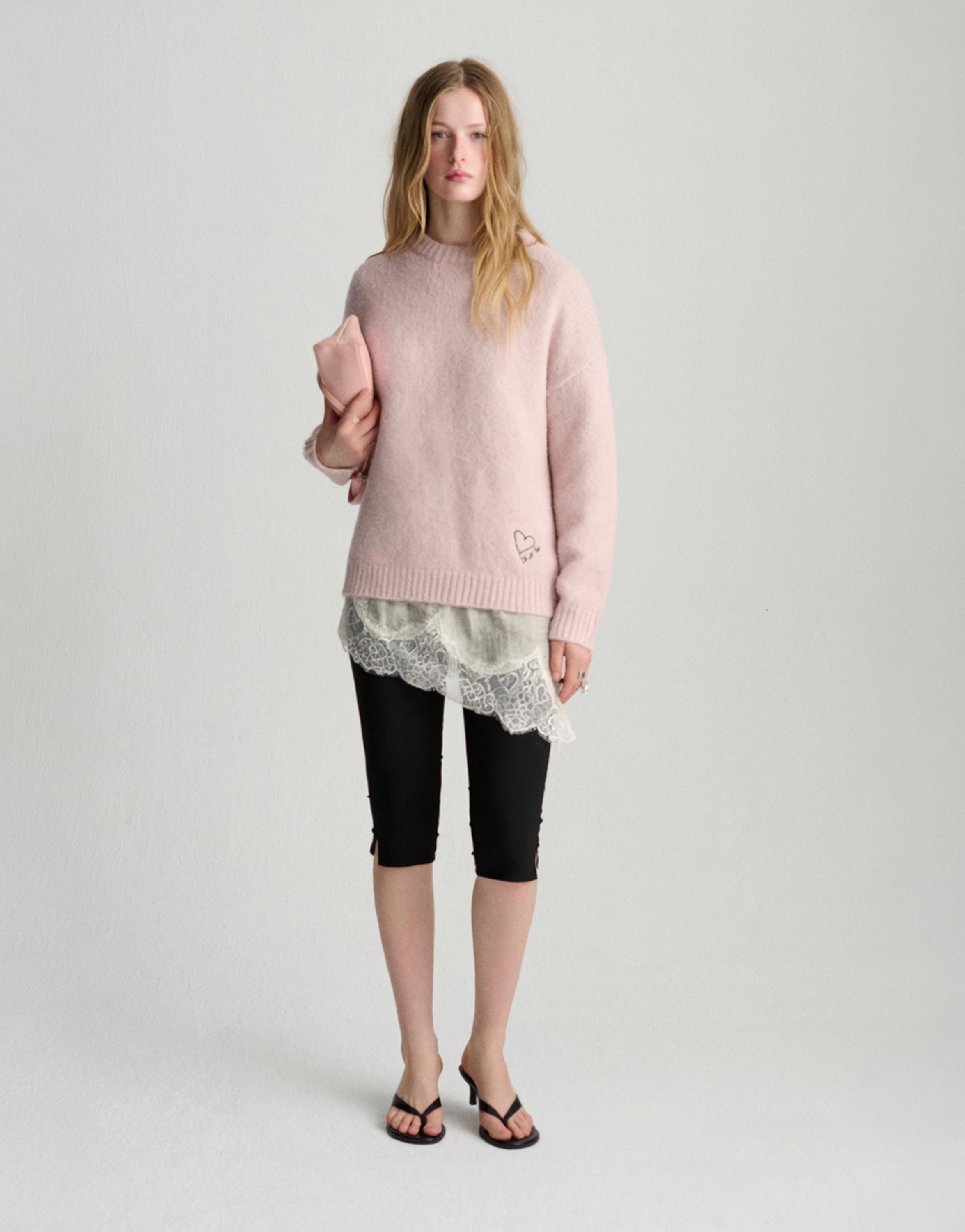 Pembe nakışlı kalp desenli kazak - Görsel 6