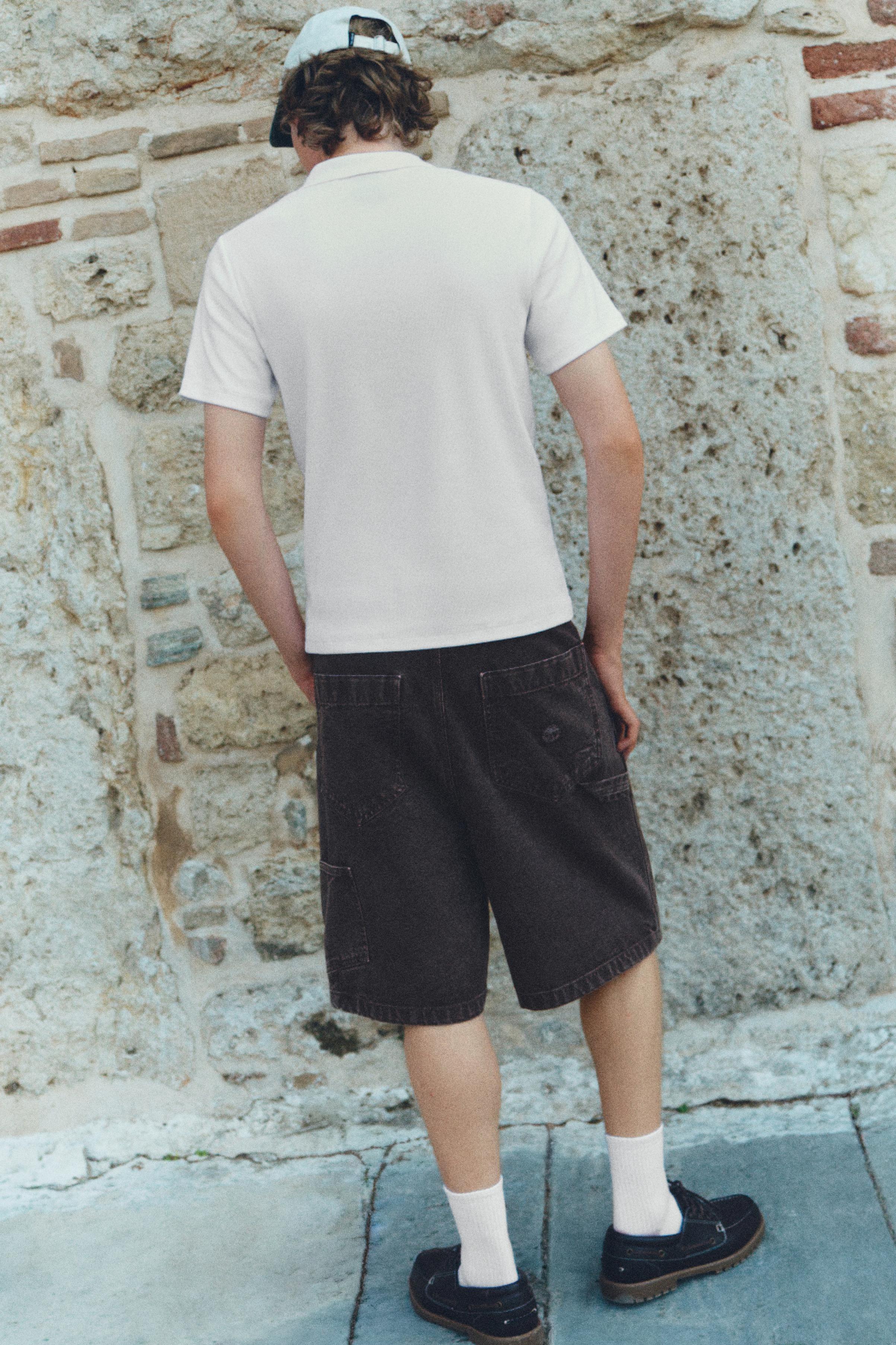 Short sleeve zip-up polo shirt — Off white