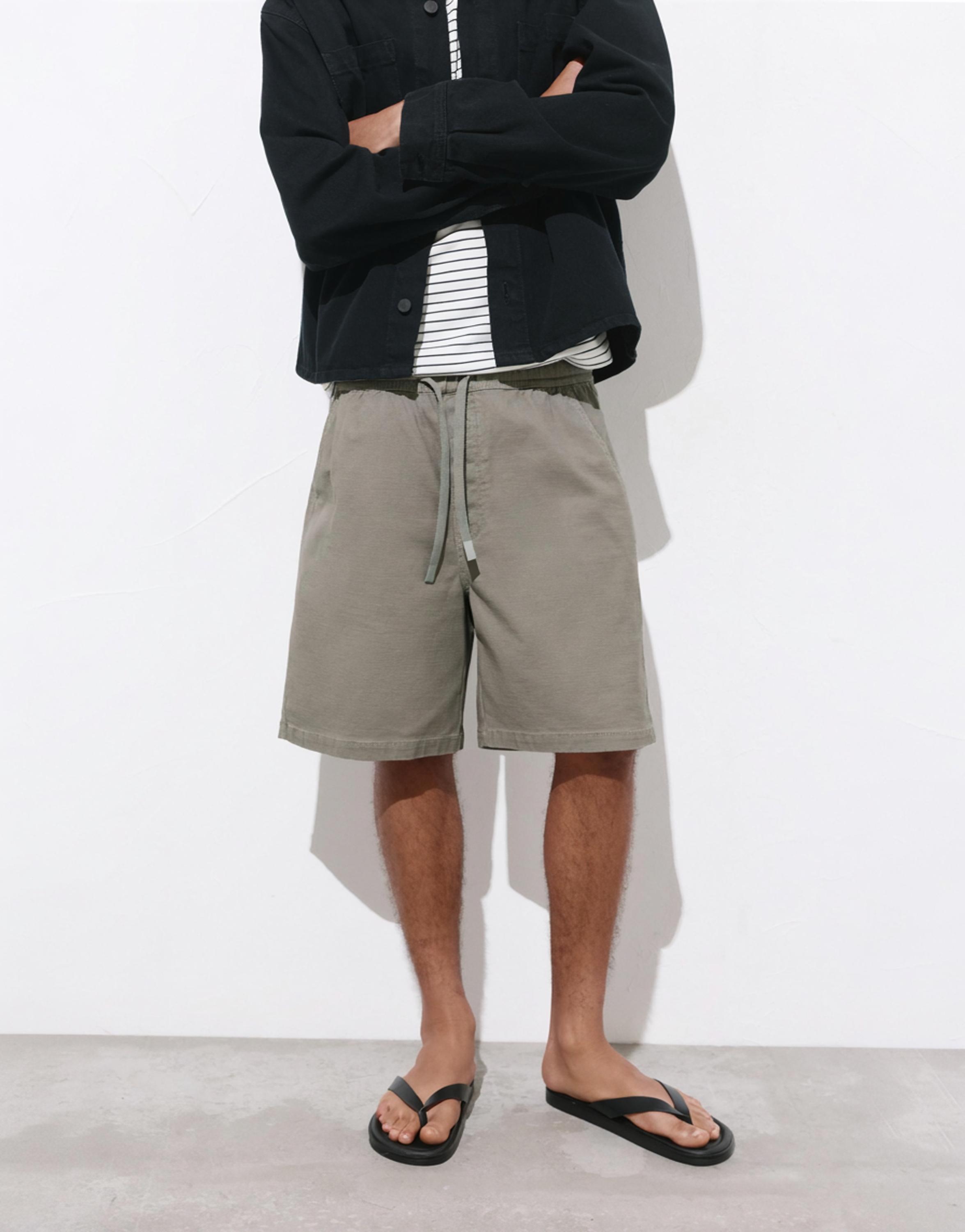 Bermuda sweat shorts — Grey